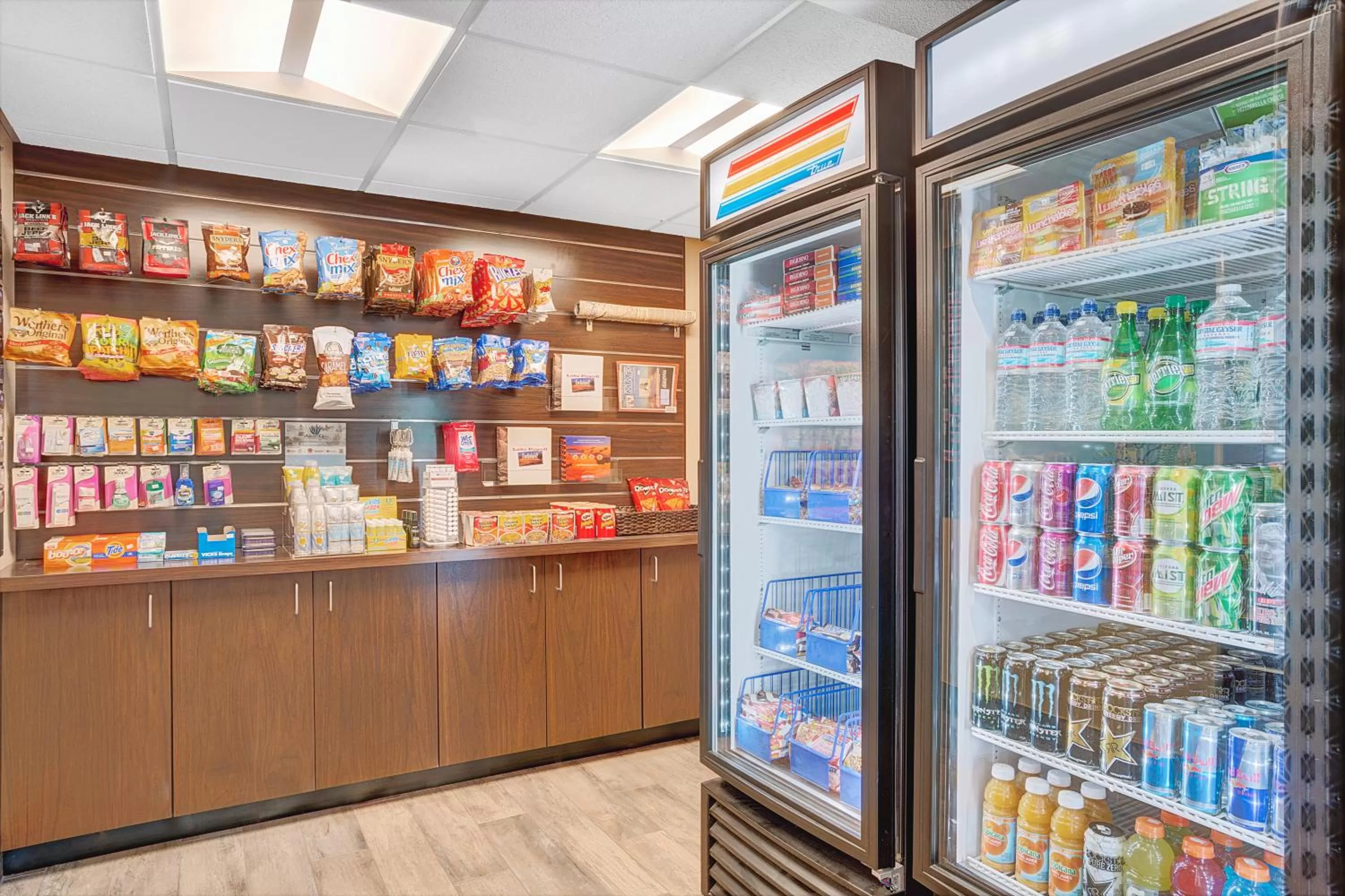 On-site shops in Days Inn & Suites by Wyndham Page Lake Powell