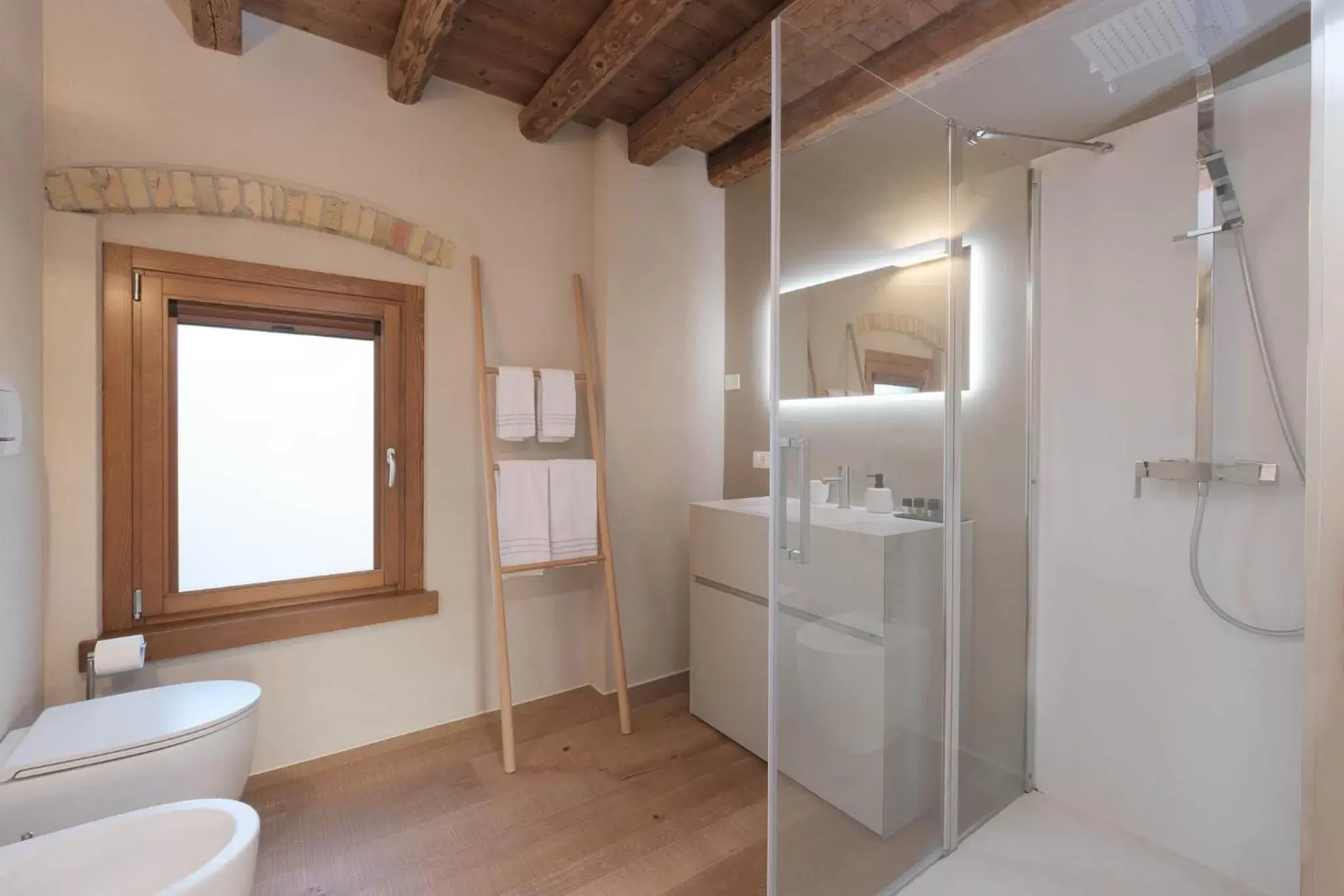 Quadruple Room with Garden View in Agriturismo La Vigna di Sarah Quadruple Room with Garden View in Agriturismo La Vigna di Sarah