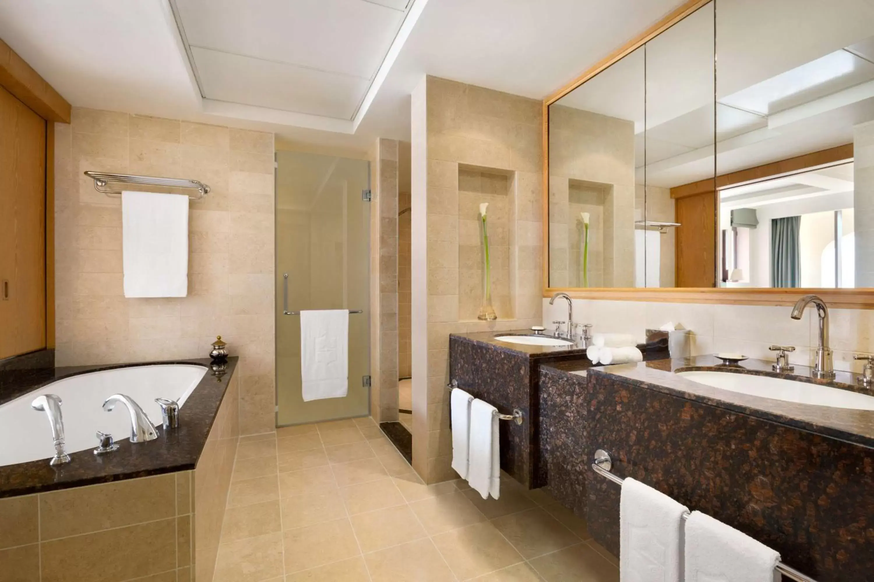 Bathroom in Shangri-La Barr Al Jissah, Muscat