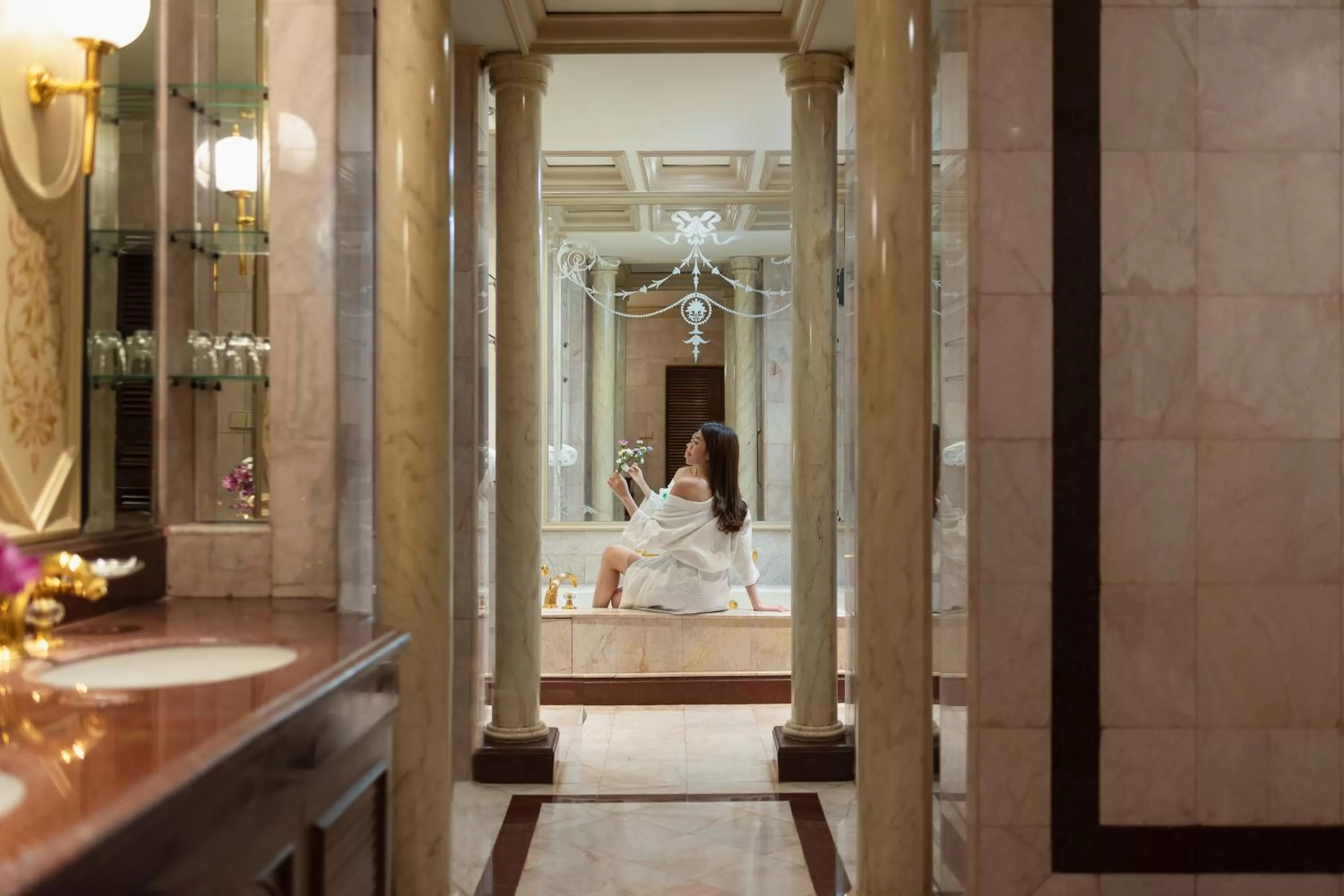 Bathroom in The Emerald Hotel