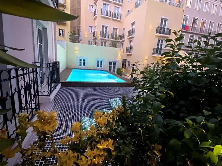 Swimming Pool in TM Luxury Apartments Lisbon