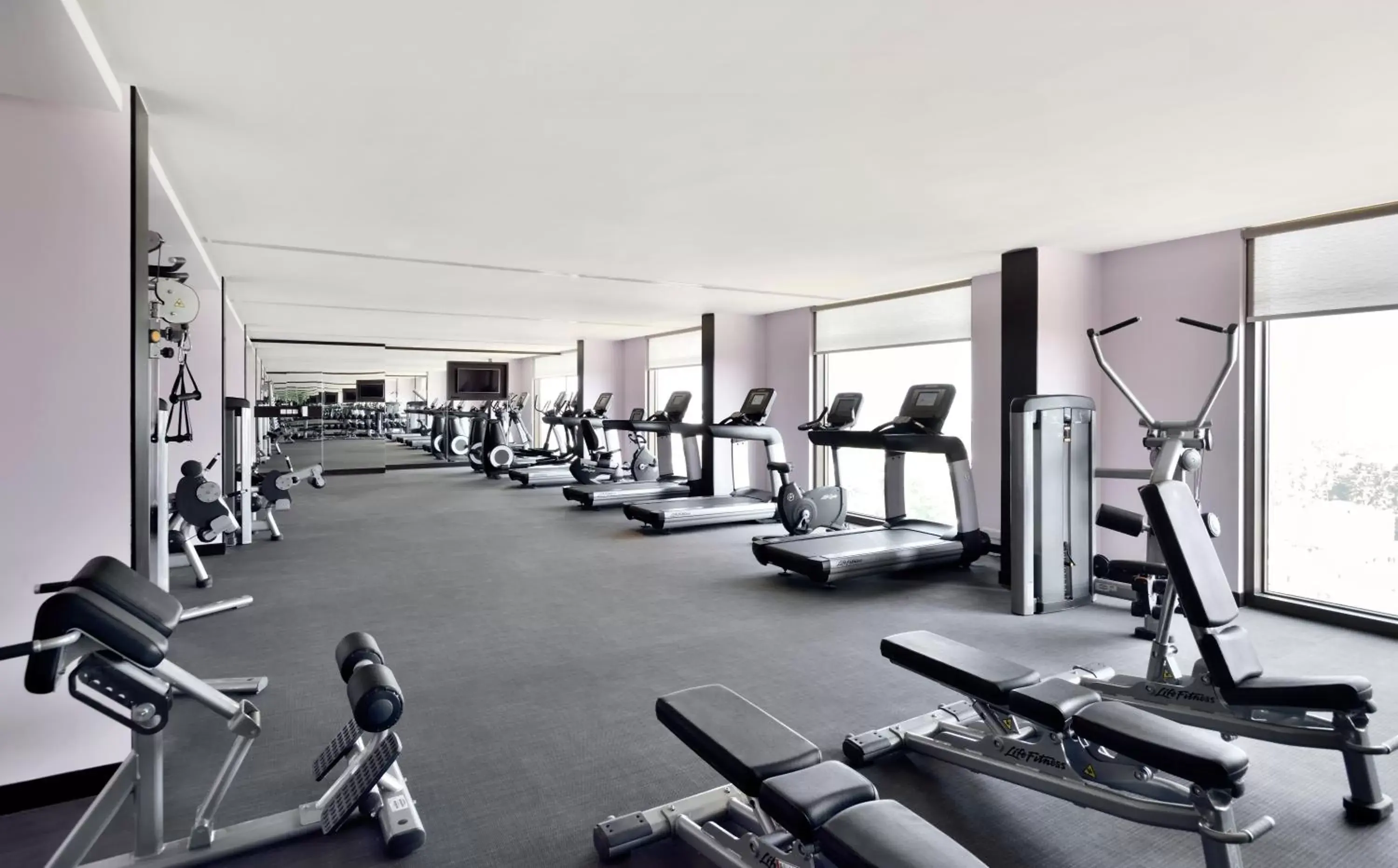 Fitness centre/facilities in Radisson Blu Coimbatore