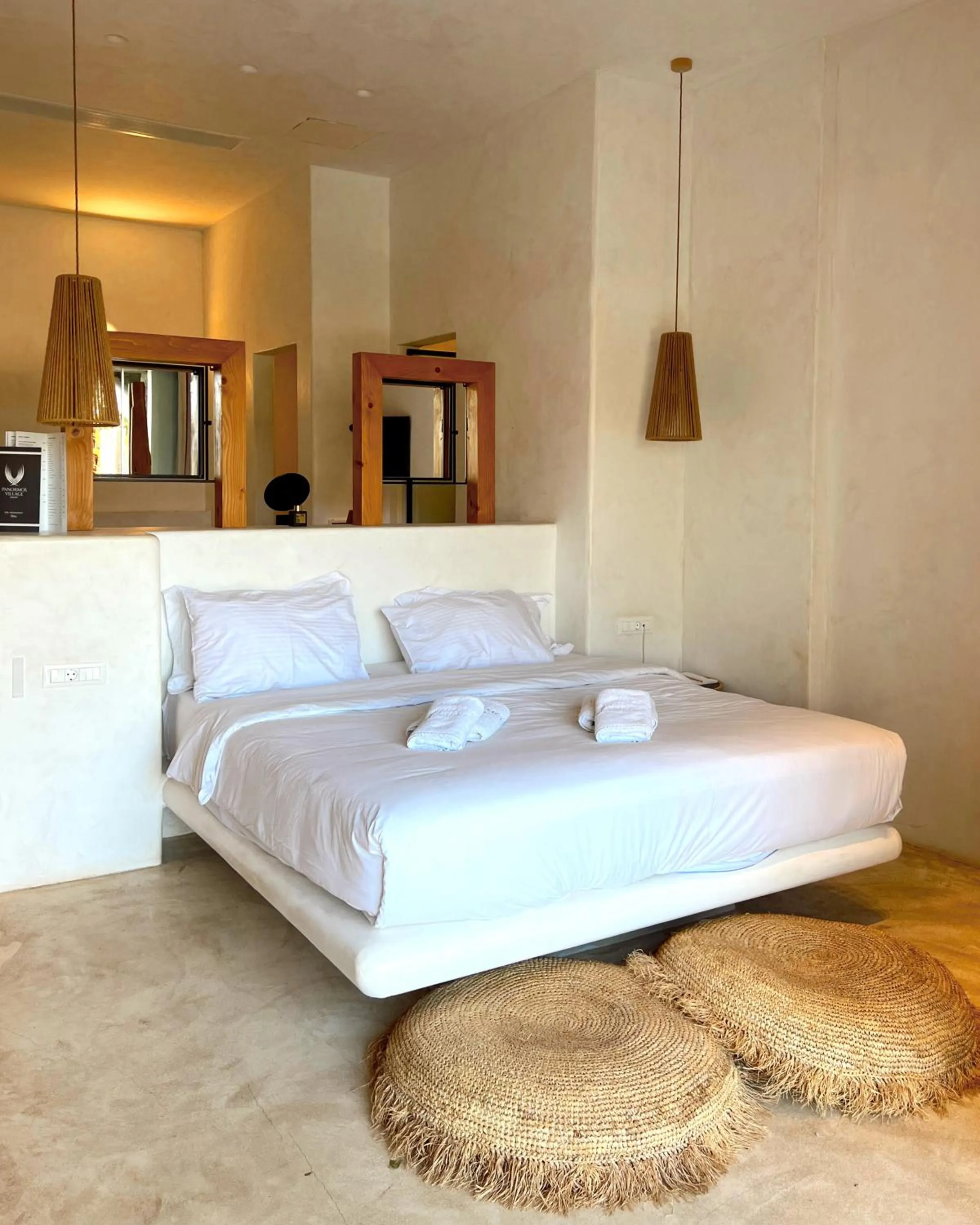 Bedroom, Bed in Panormos Village Hotel