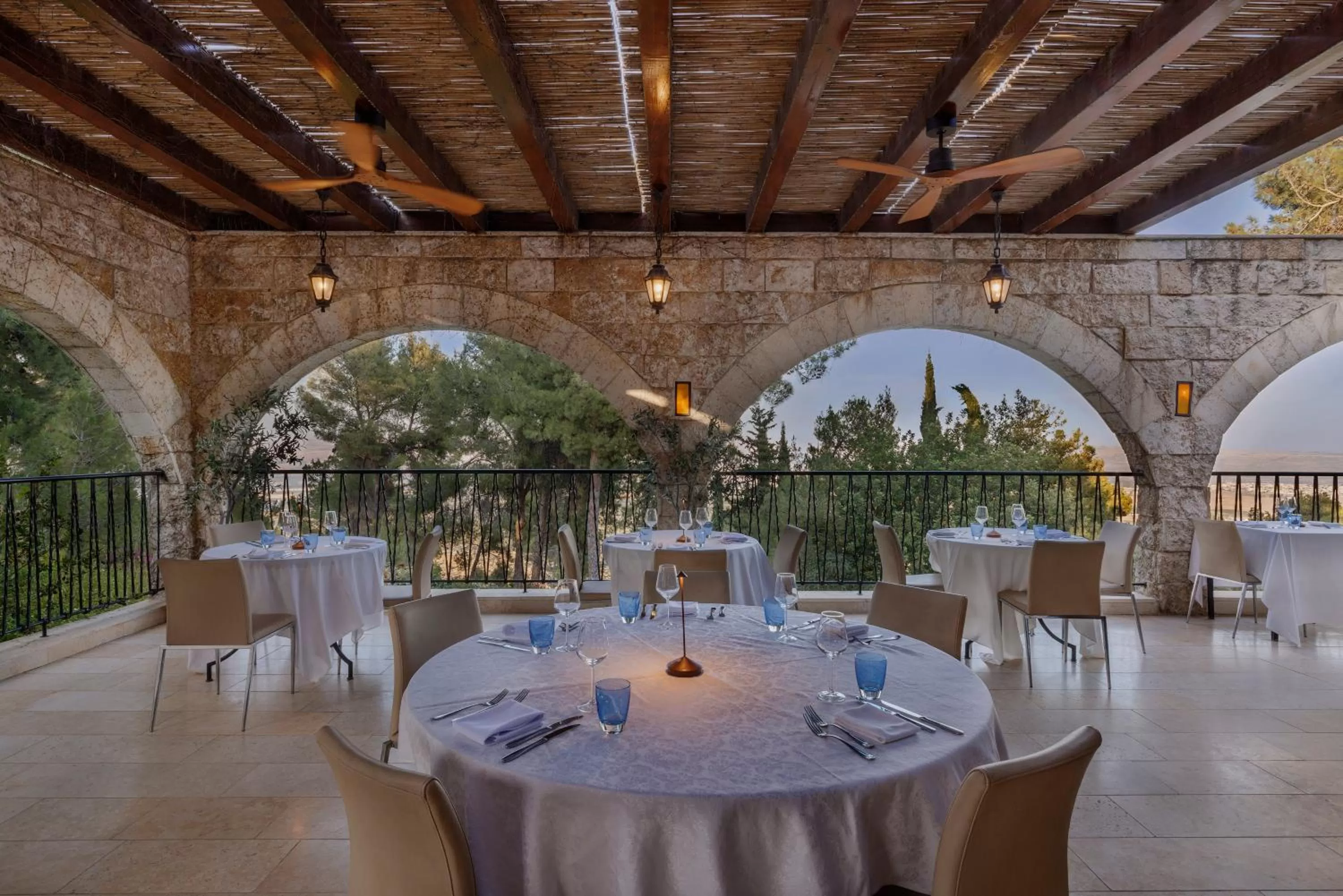 Restaurant/places to eat in Herbert Samuel Bayit Bagalil Boutique