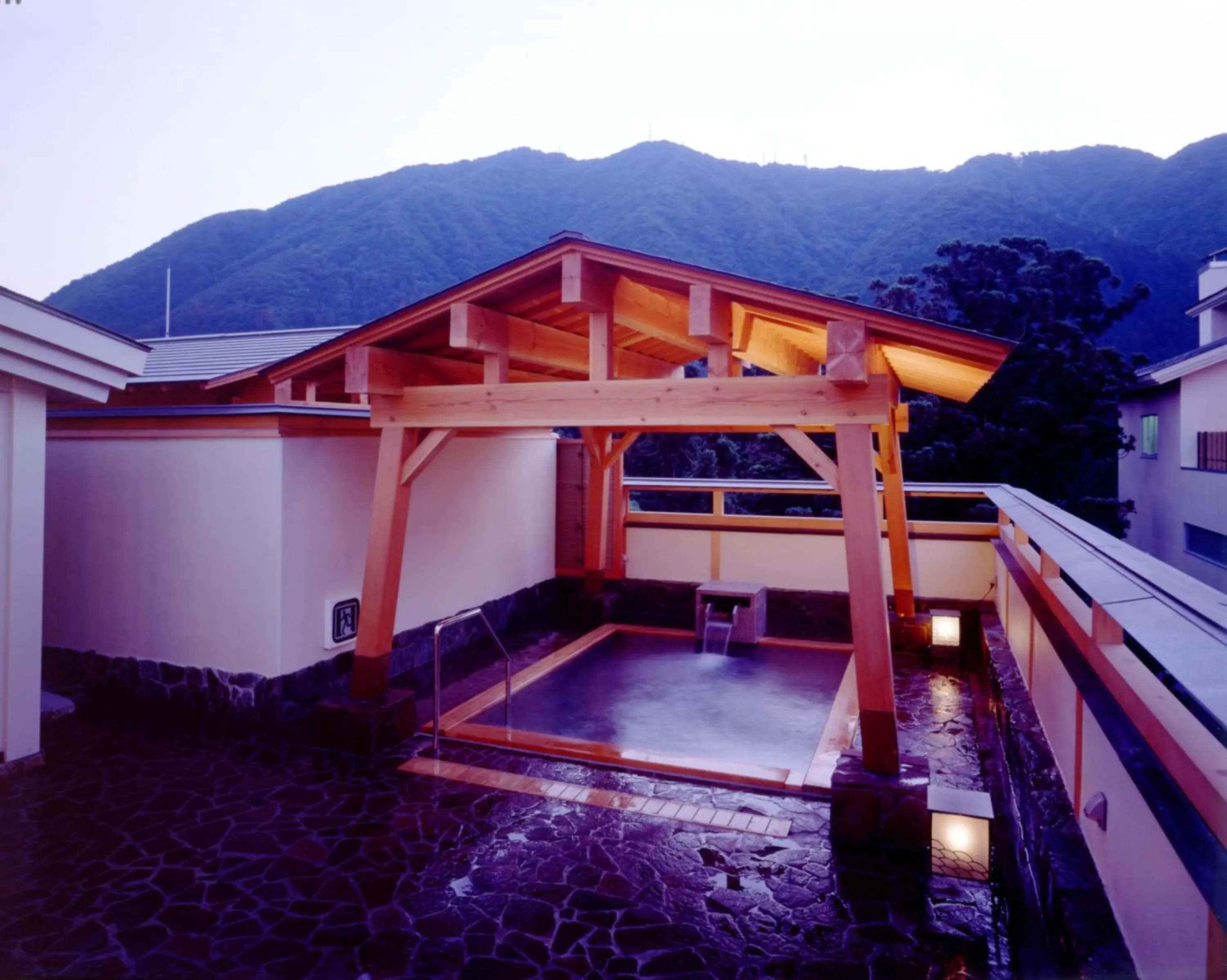 Public Bath, Swimming Pool in Minoya