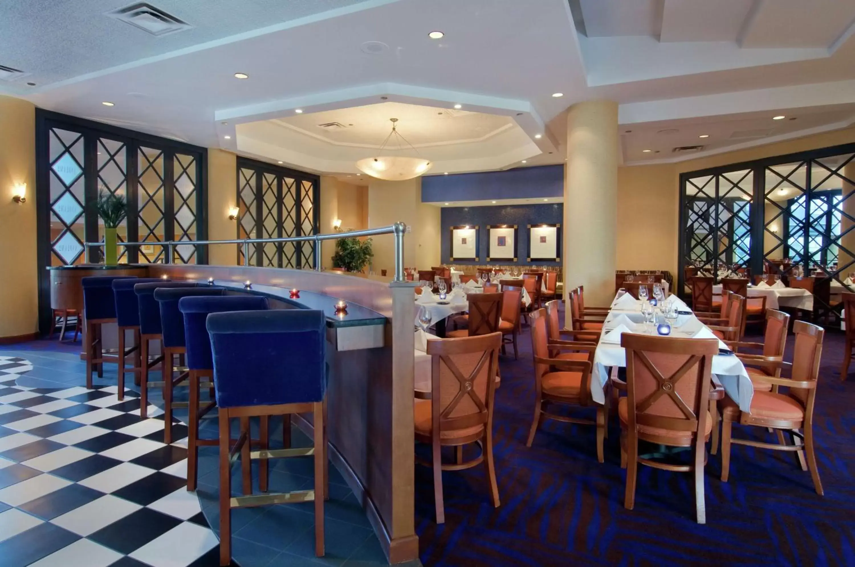 Restaurant/places to eat in Hilton Atlanta Airport Restaurant/places to eat in Hilton Atlanta Airport