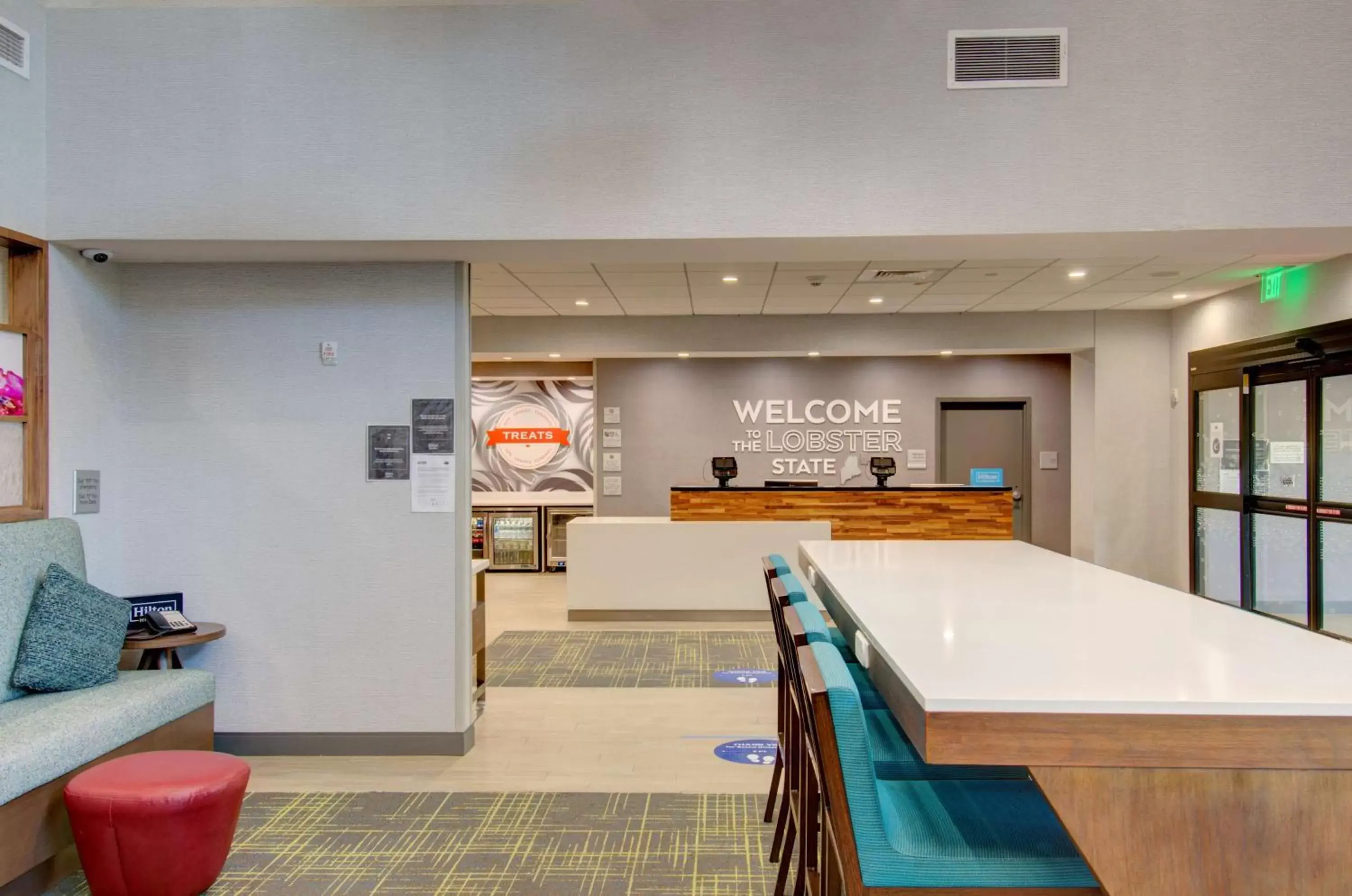 Lobby or reception in Hampton Inn & Suites Portland West Lobby or reception in Hampton Inn & Suites Portland West