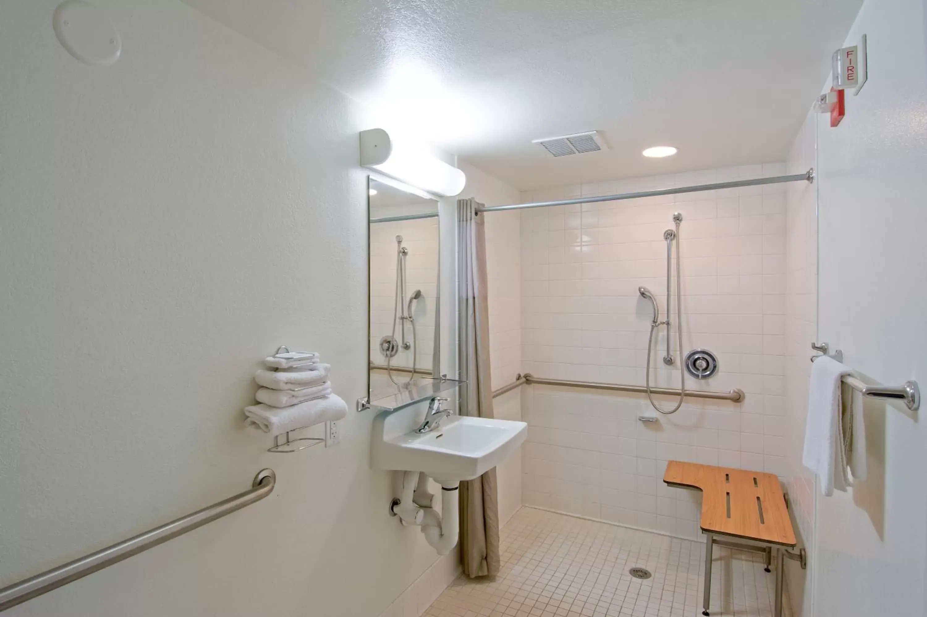 Bathroom in Motel 6-Redding, CA - South