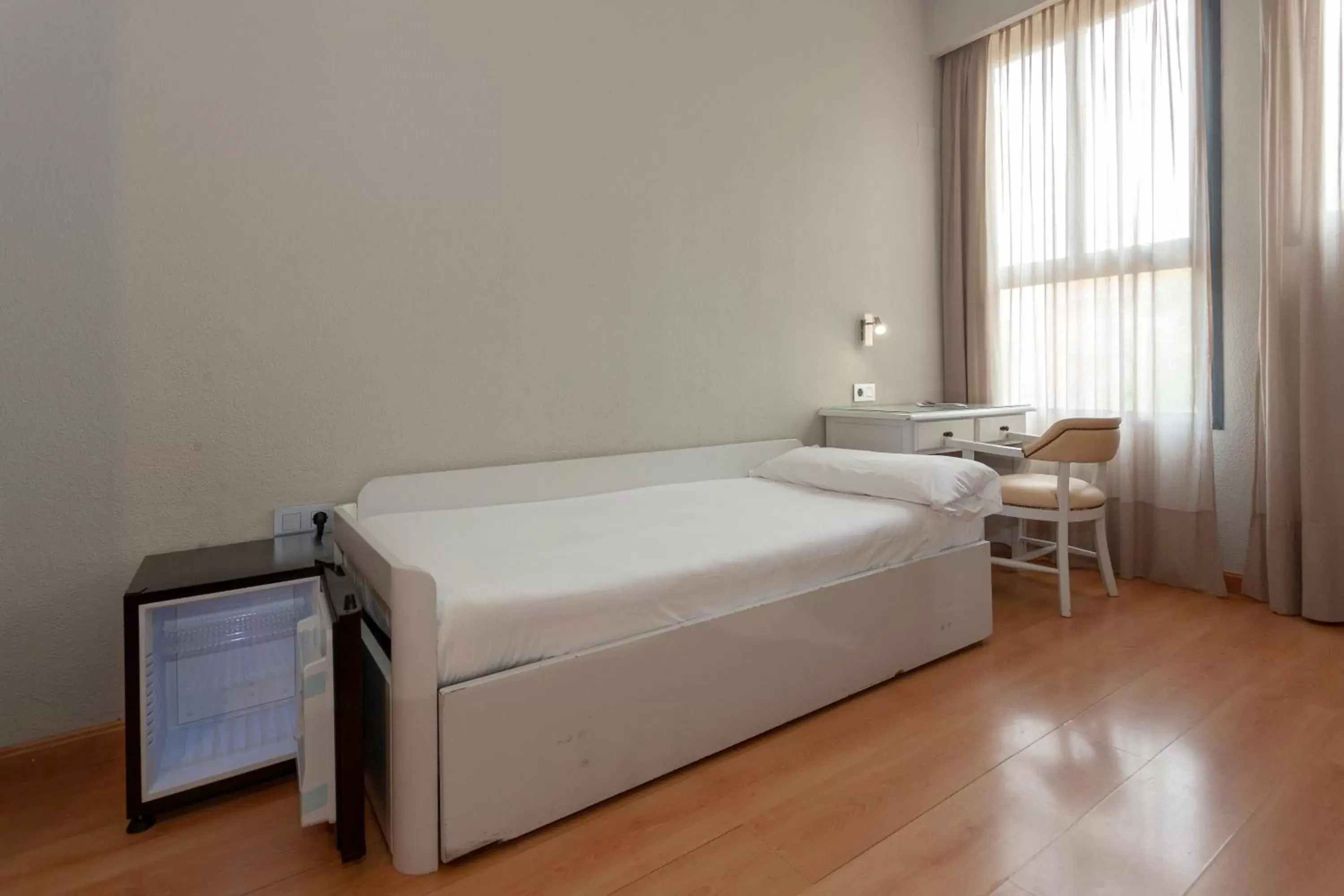 Bed in AACR Hotel Monteolivos