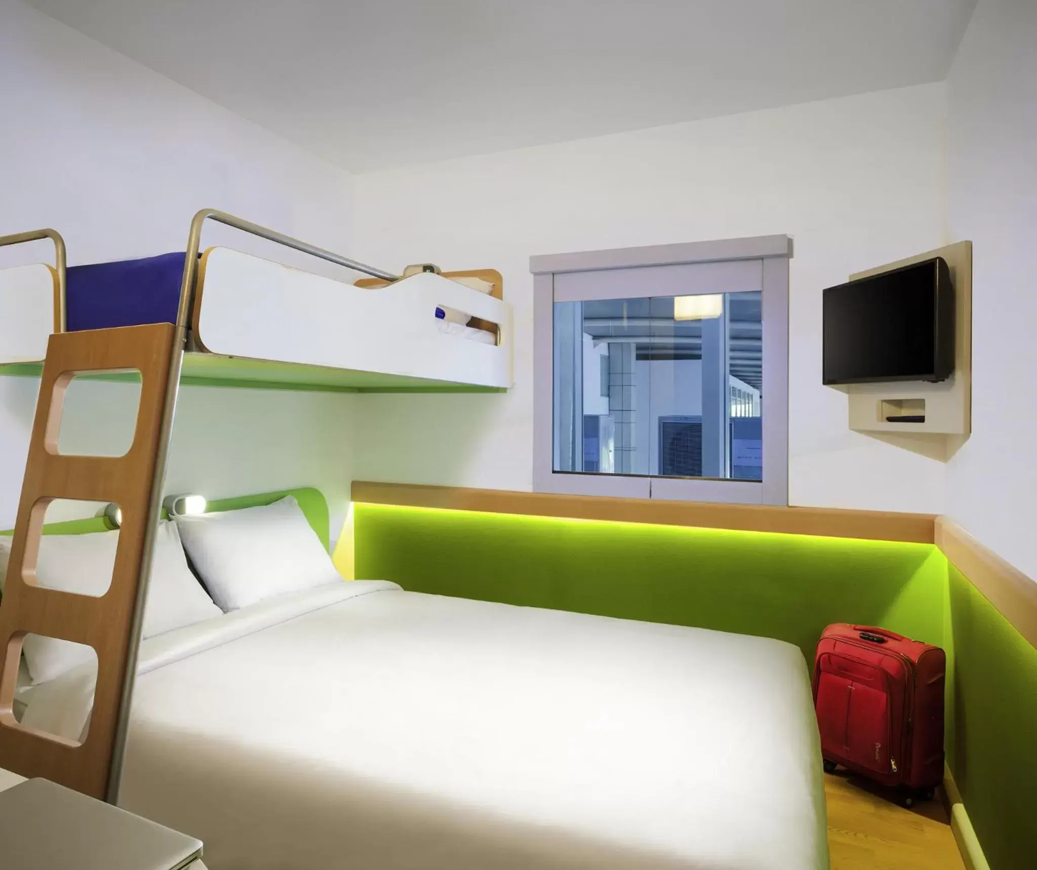 Other, Bed in ibis budget Saint-Quentin Centre Gare Other, Bed in ibis budget Saint-Quentin Centre Gare