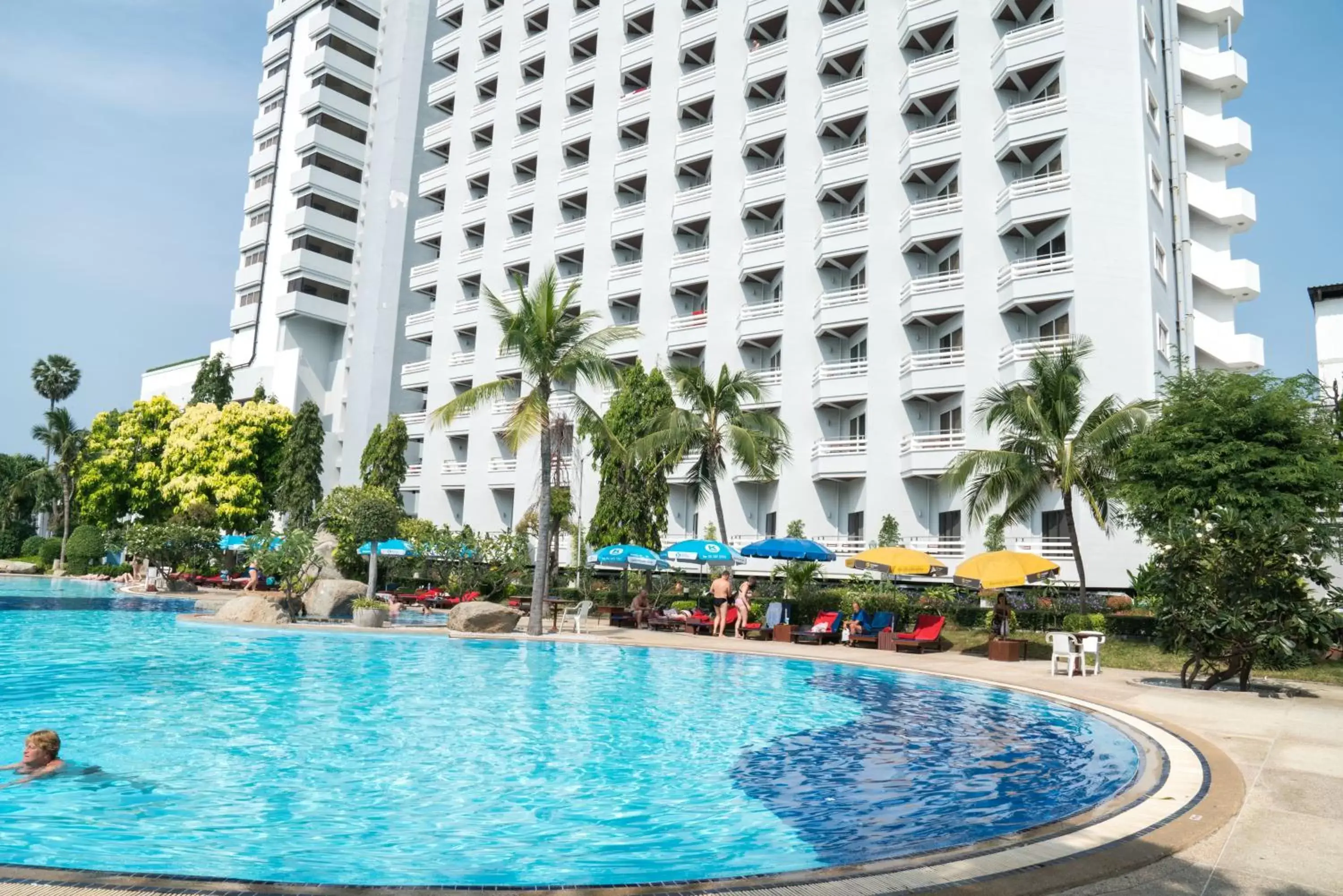 Swimming Pool in Grand Jomtien Palace Hotel - SHA Extra Plus