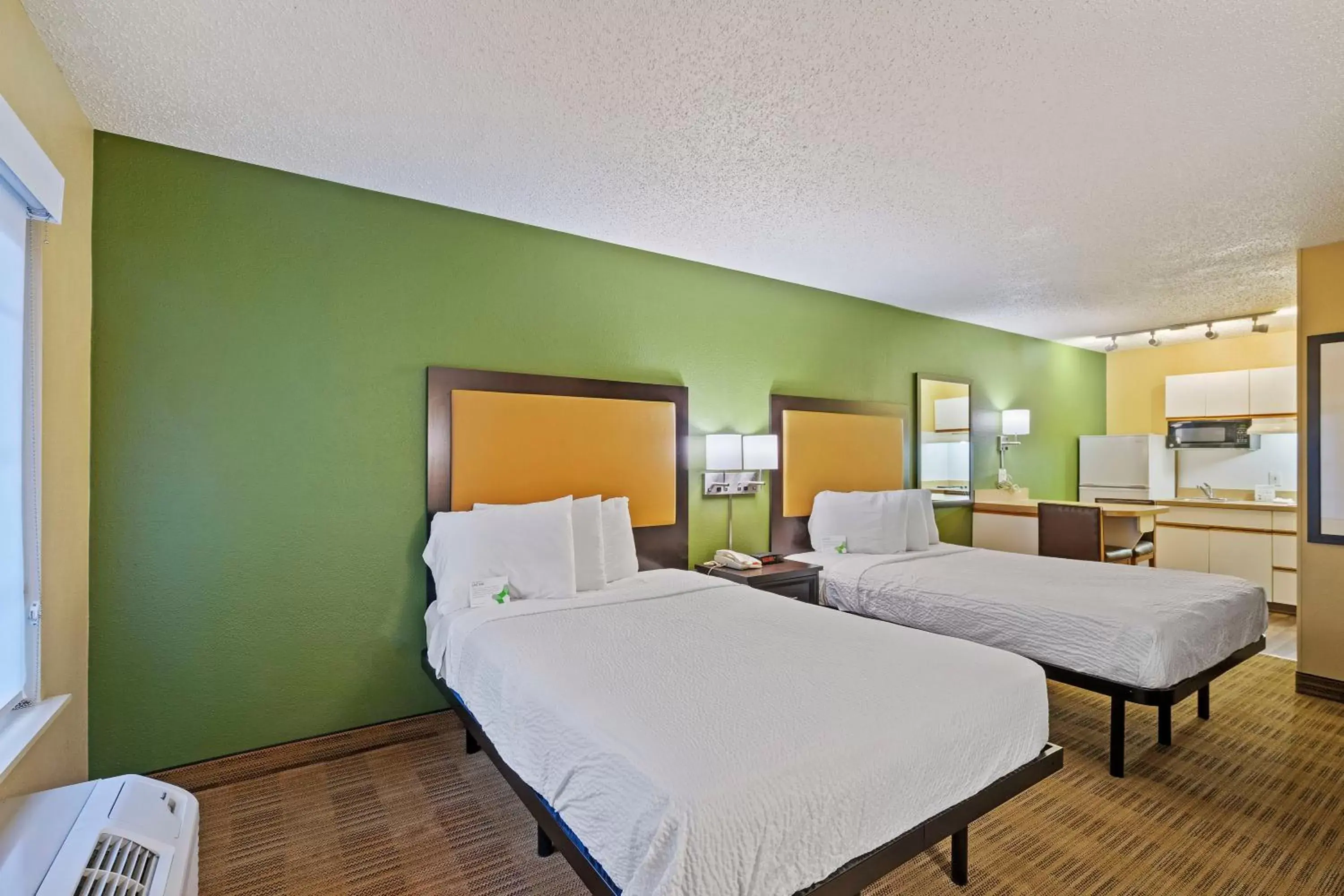 Bed in Extended Stay America Suites - Washington, DC - Reston