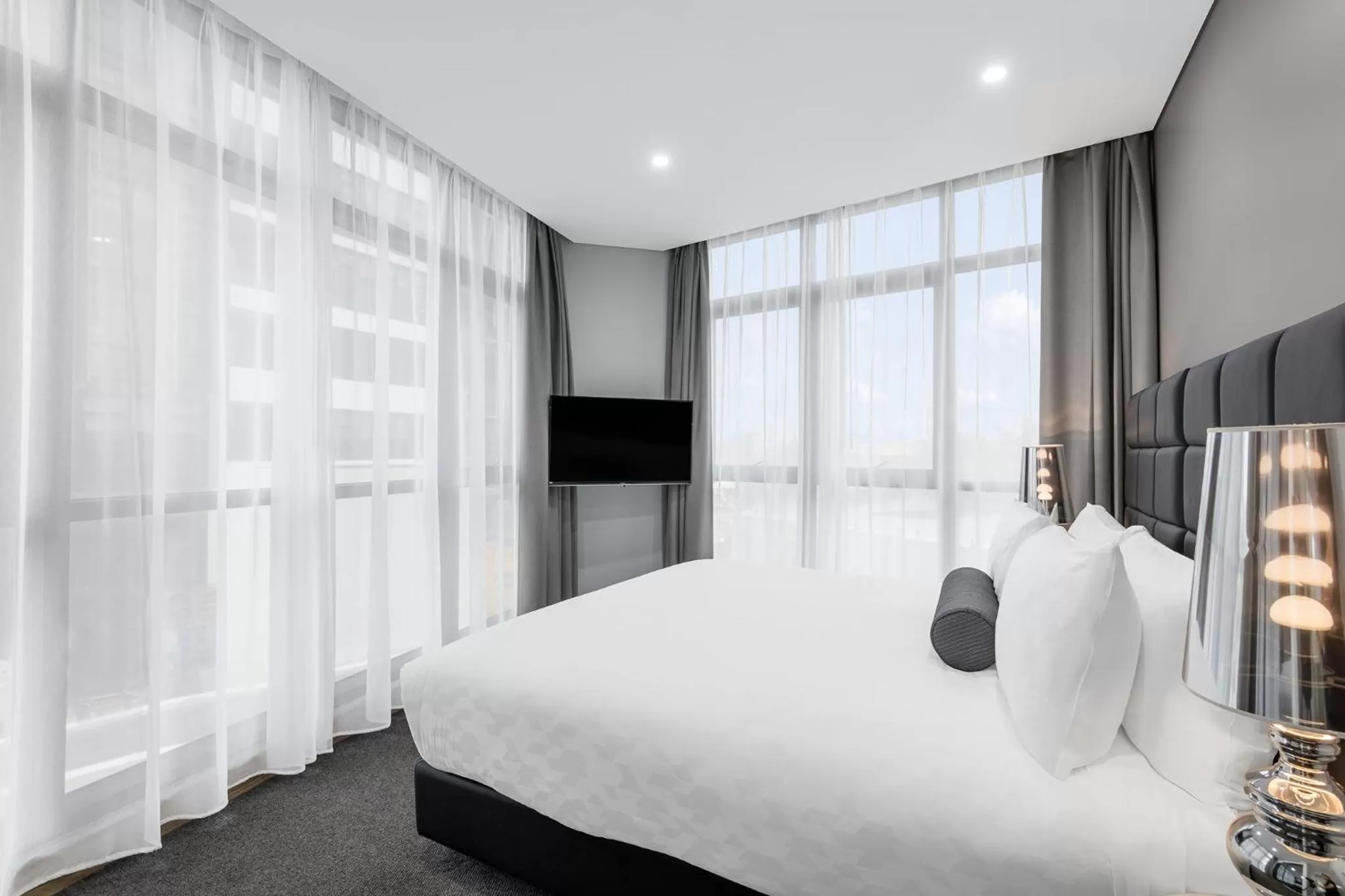 Bed in Meriton Suites Church Street, Parramatta