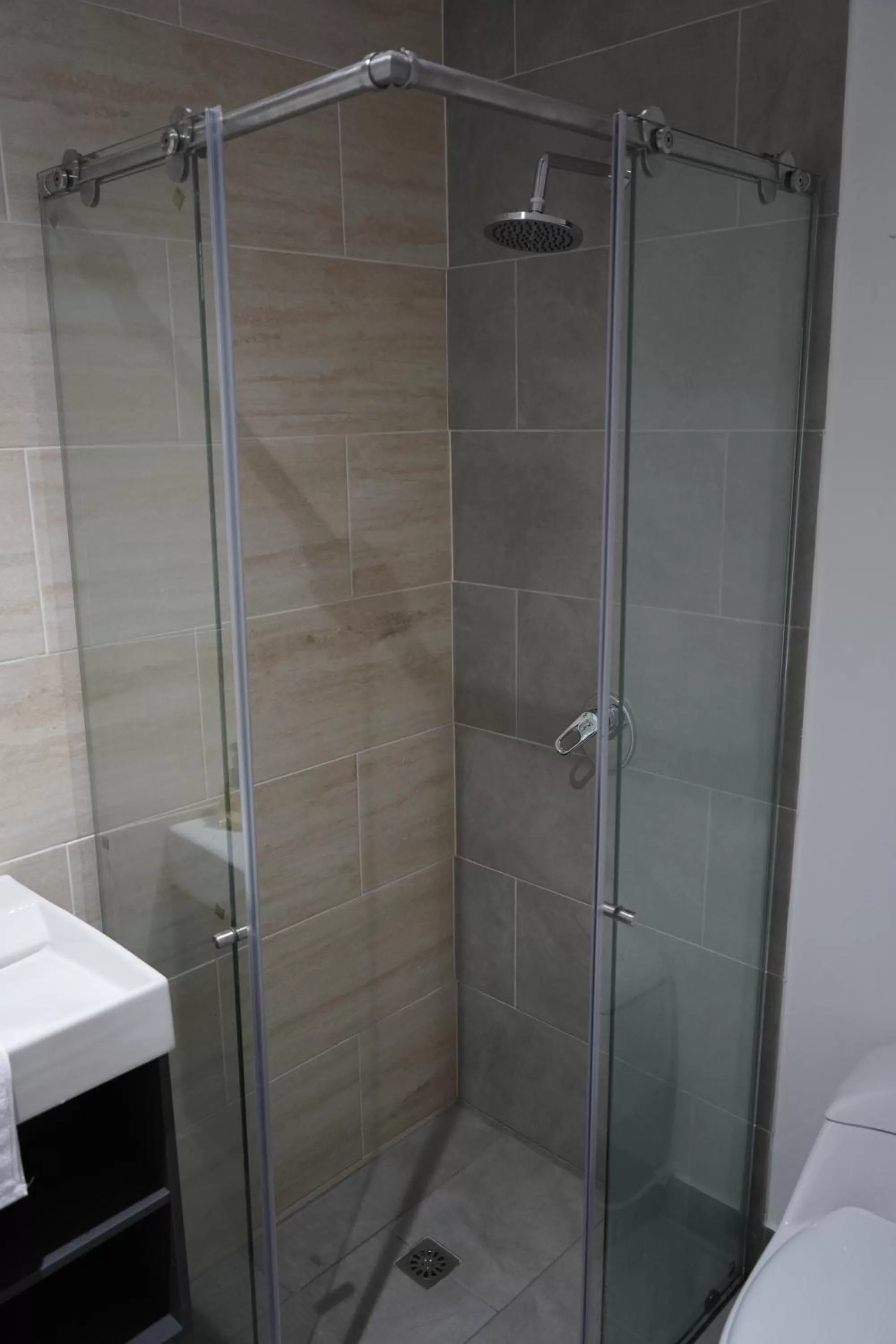 Shower in Zentrico Boutique