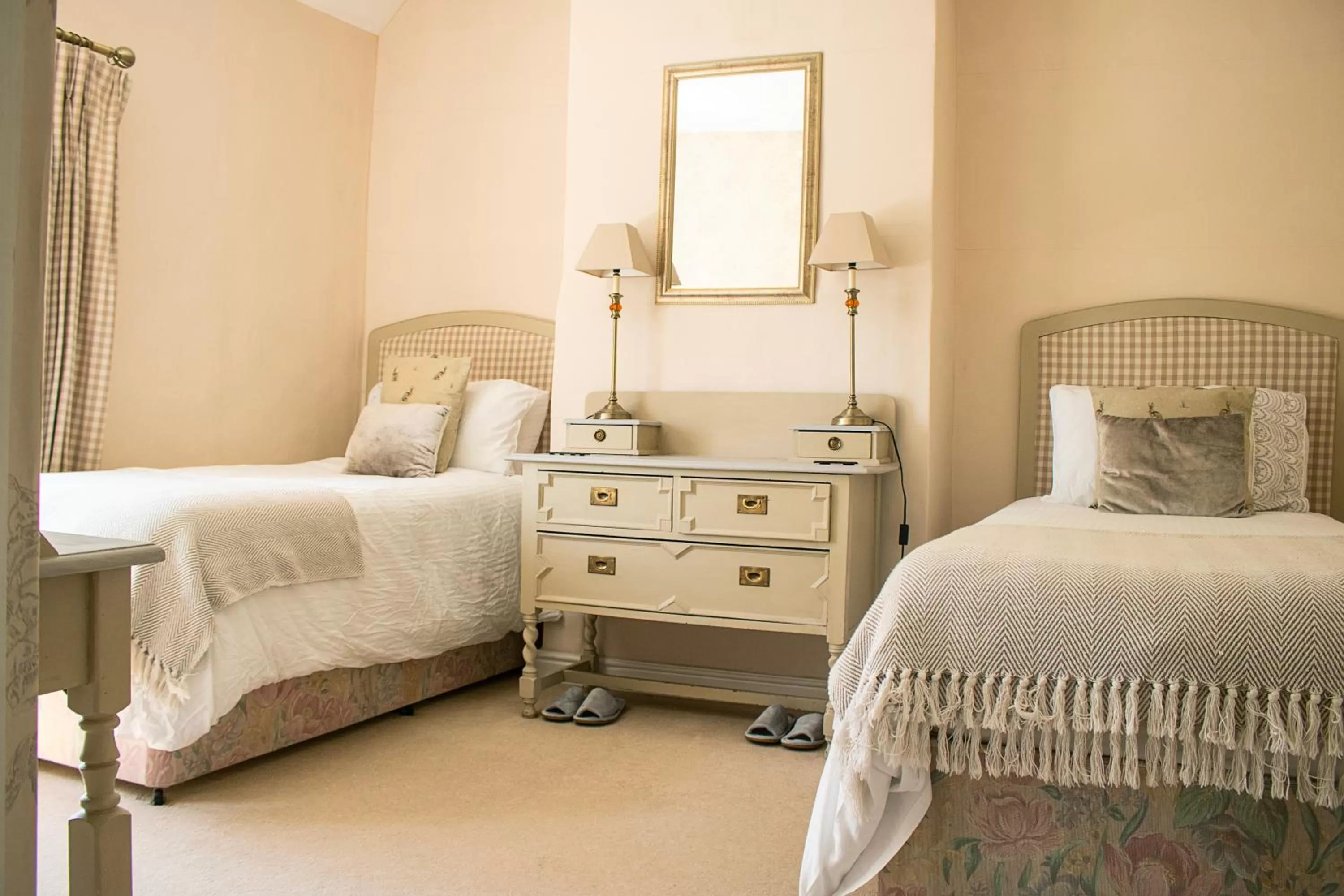 Bedroom, Bed in Littlewell Farm