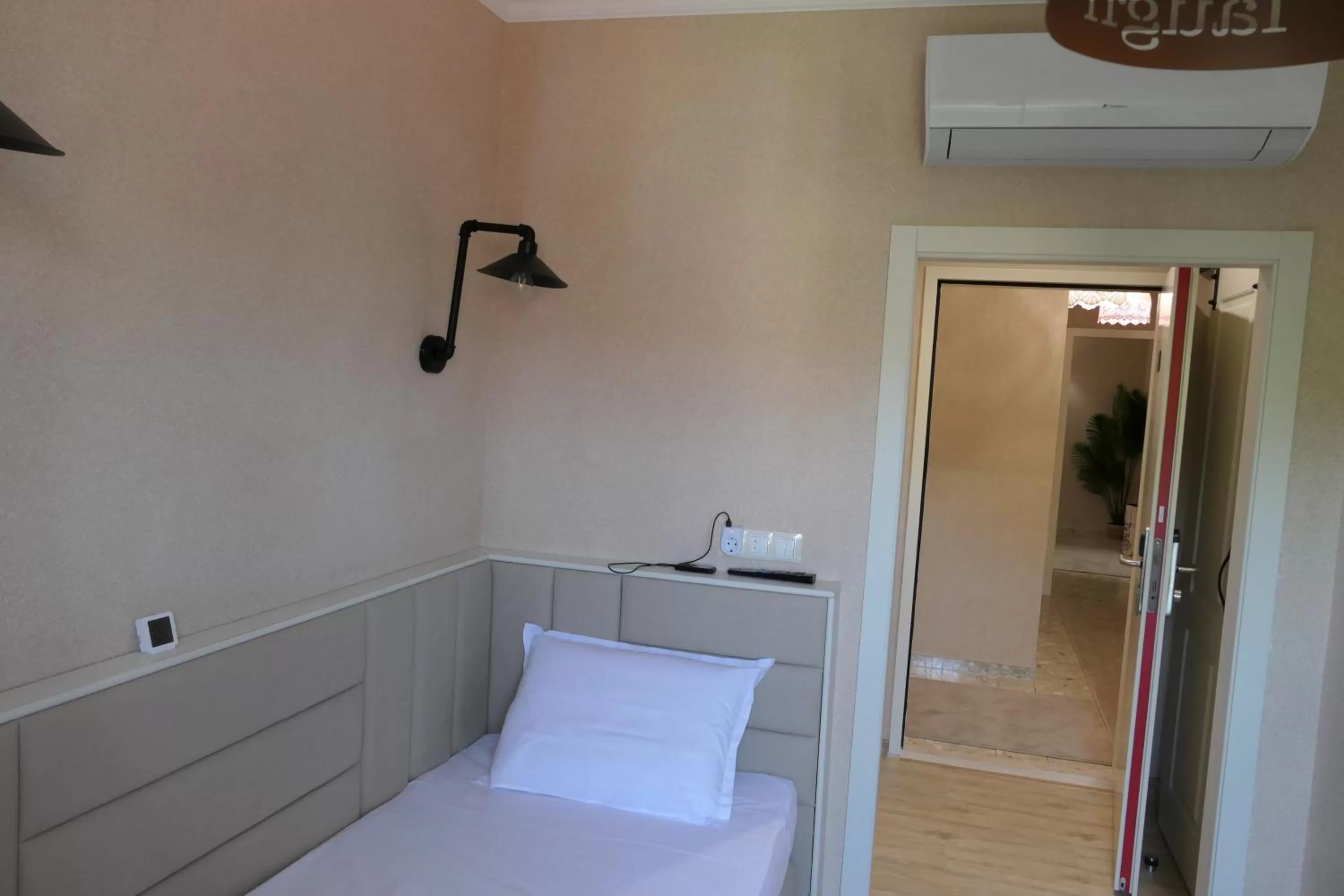 Bed in Hotel MEDITERRANEO