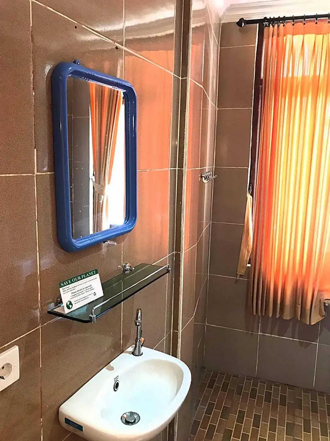 Bathroom in Pande Permai Bungalows