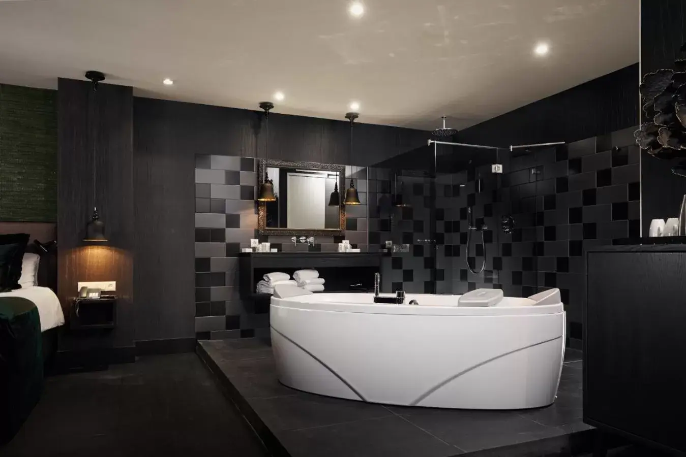 Bathroom in Van der Valk Hotel Breukelen