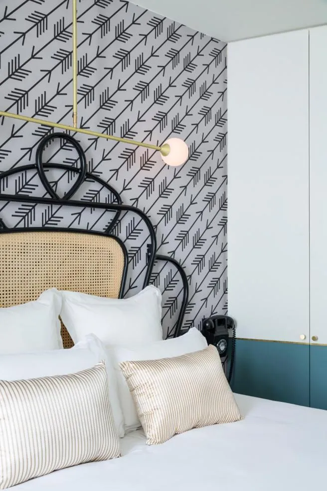 Bed in Hotel Panache