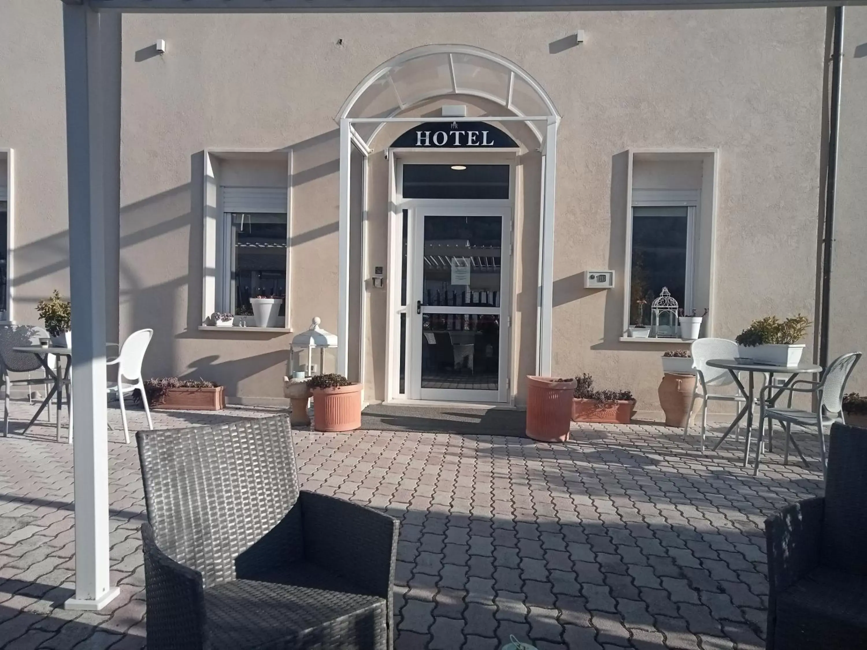 Patio in Hotel Porta Rivera