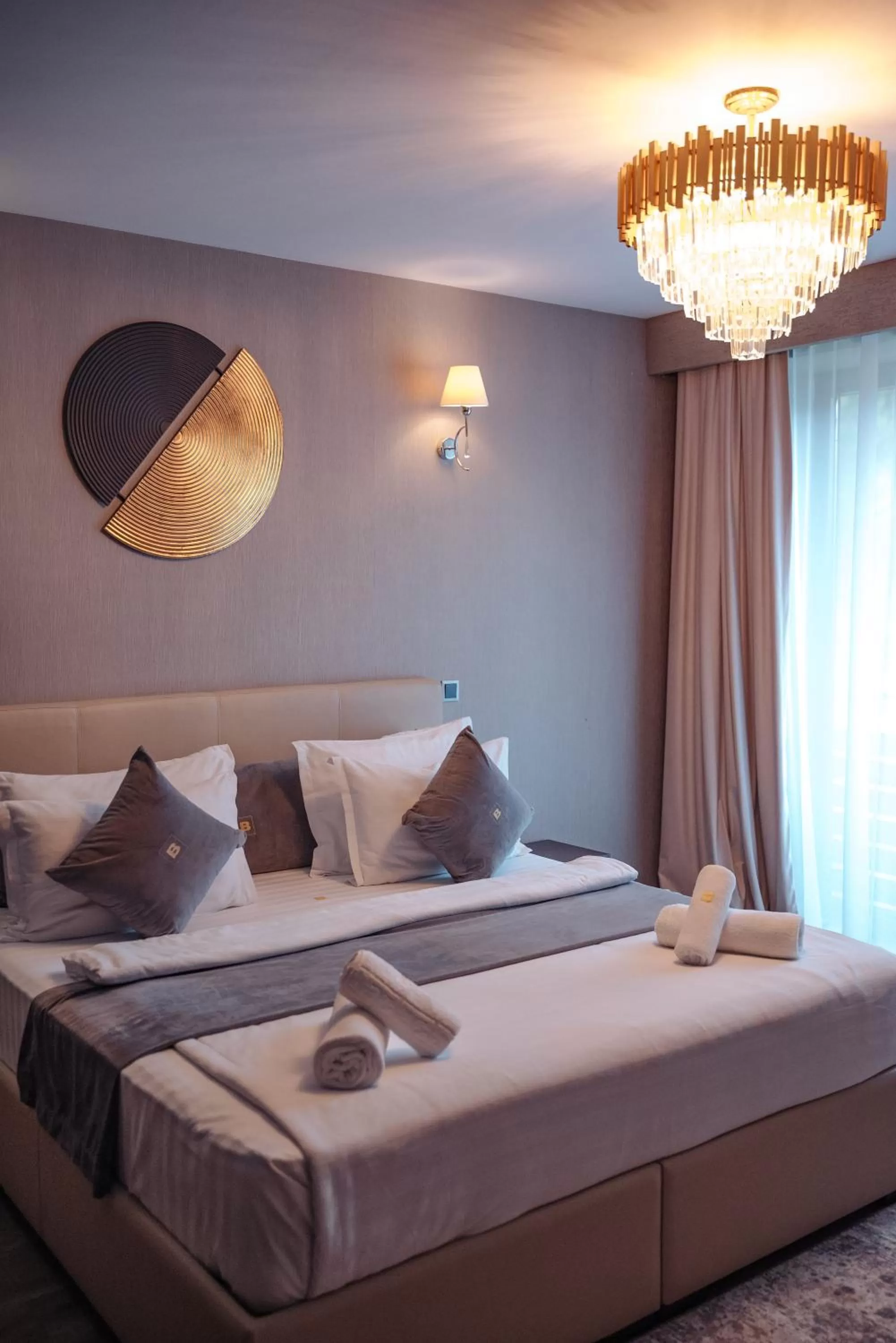 Bed in Silver Mountain Resort & Spa