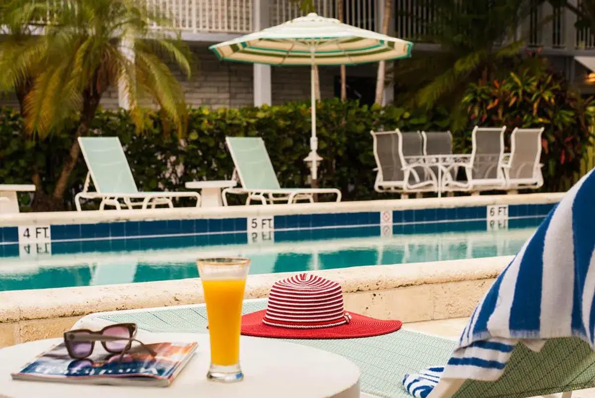 Pool view, Swimming Pool in South Beach Place - Vero Beach