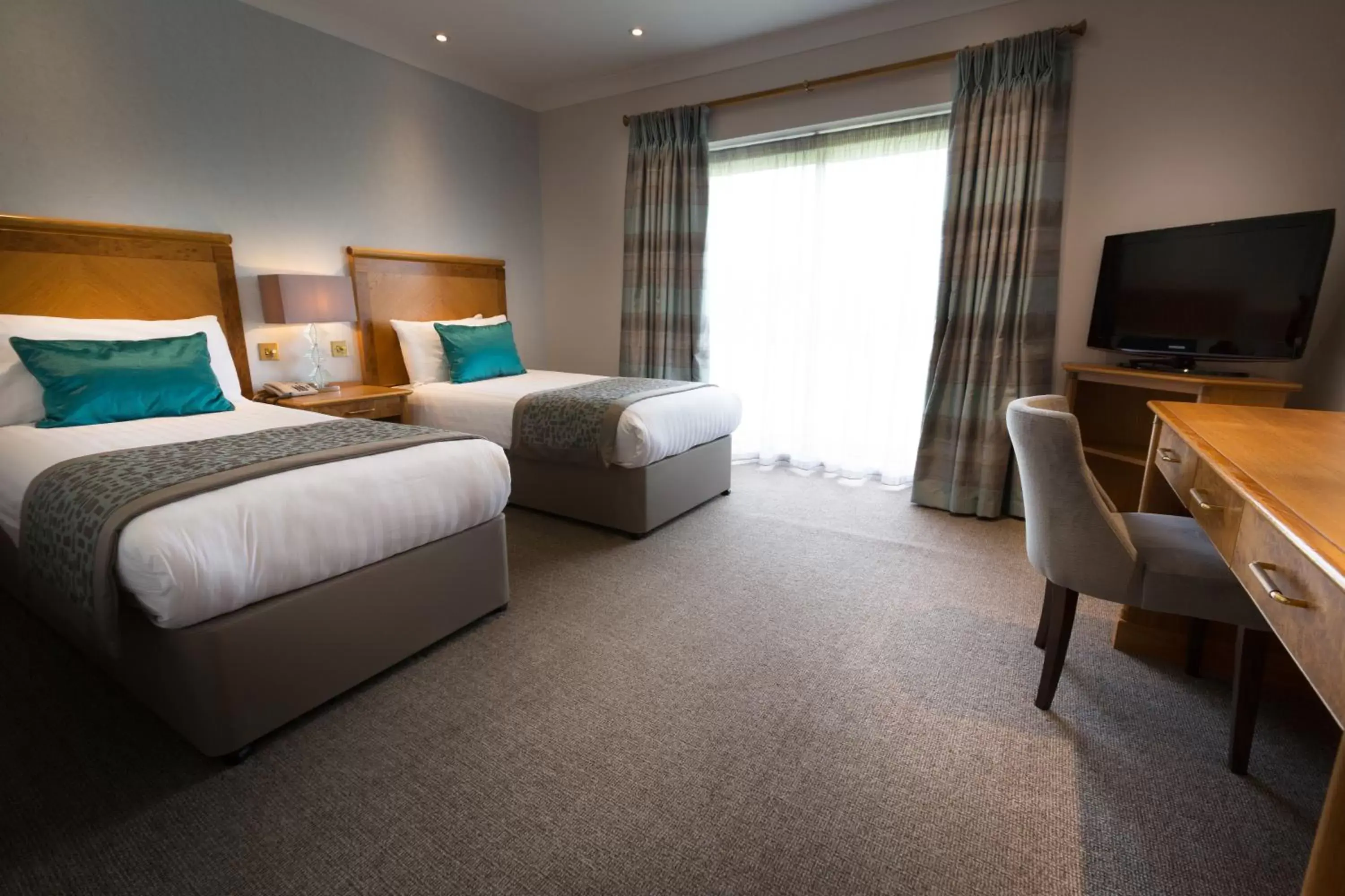 Superior Twin Room in Dale Hill Hotel
