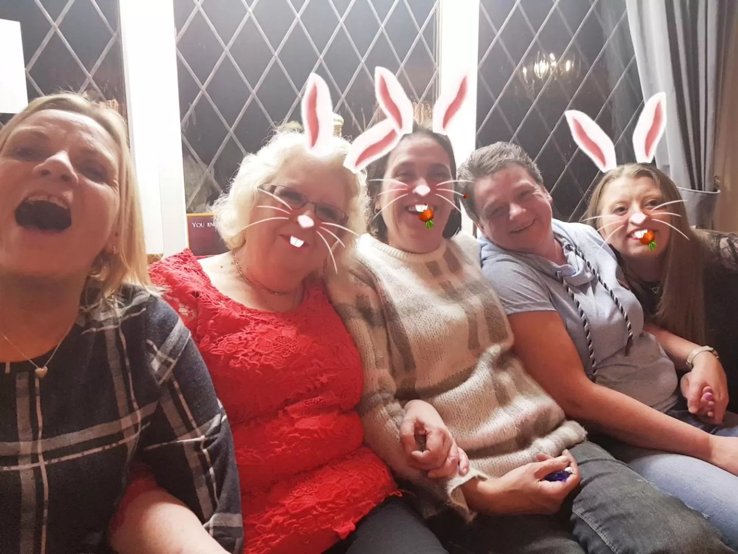 the jackdaw pub SELF CATERING STATIC CARAVAN free breakfast supplied