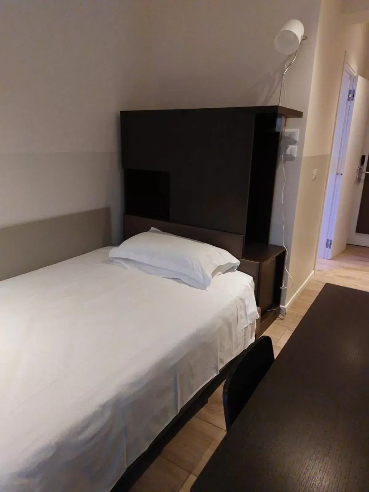 Bed in Hotel M14