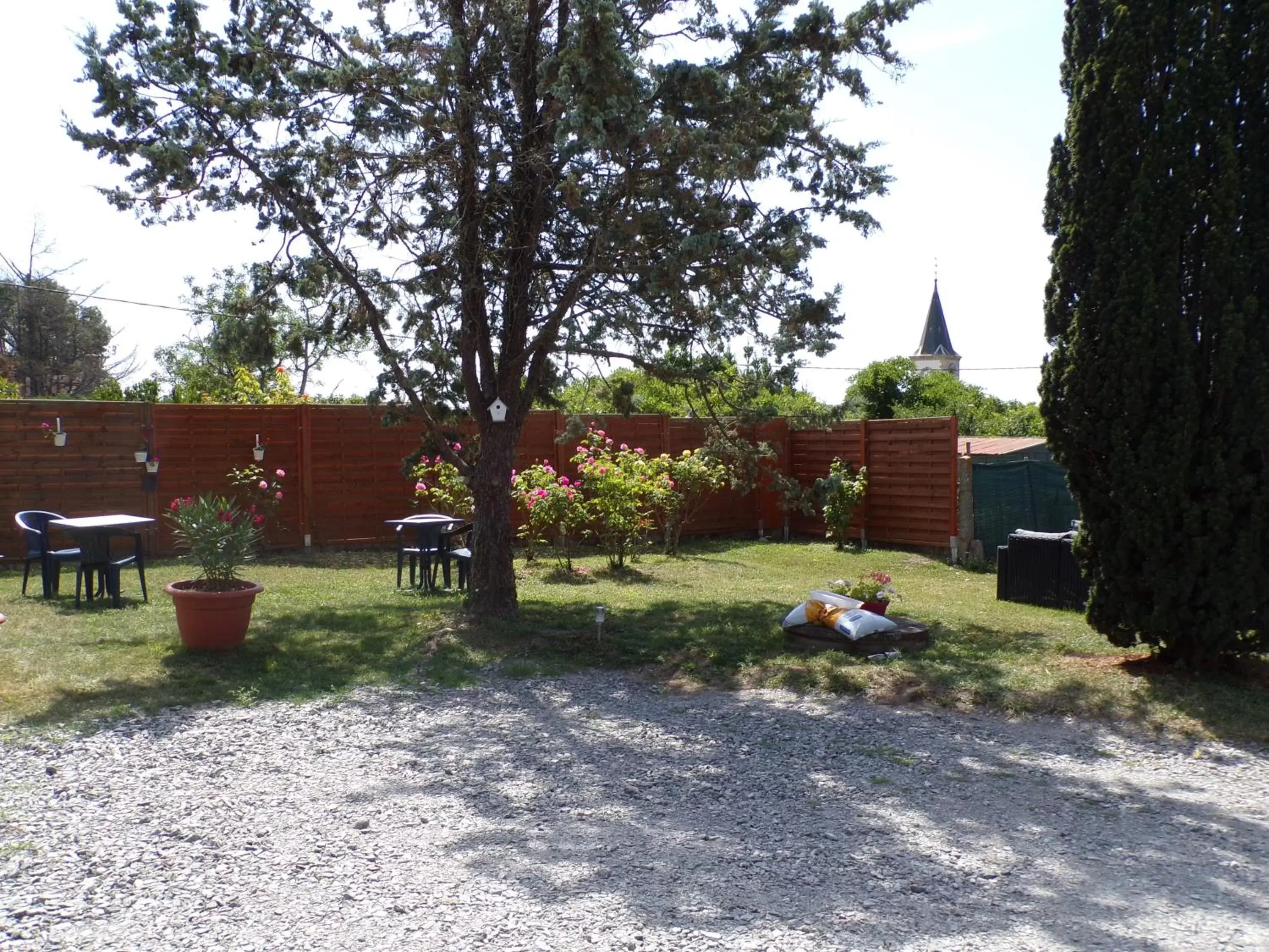 Garden in A la Belle Etoile