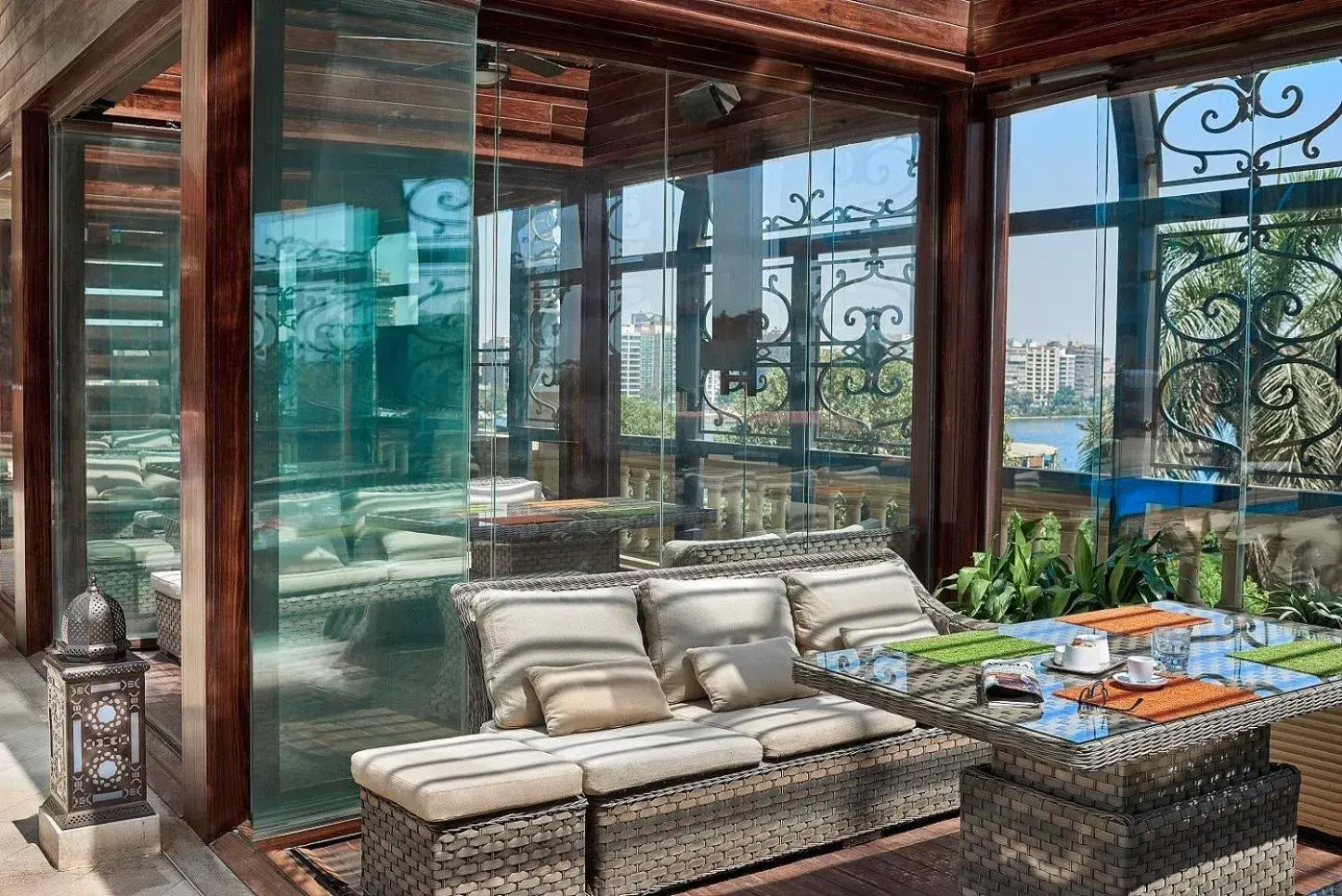 Restaurant/places to eat in Four Seasons Cairo At The First Residence Restaurant/places to eat in Four Seasons Cairo At The First Residence