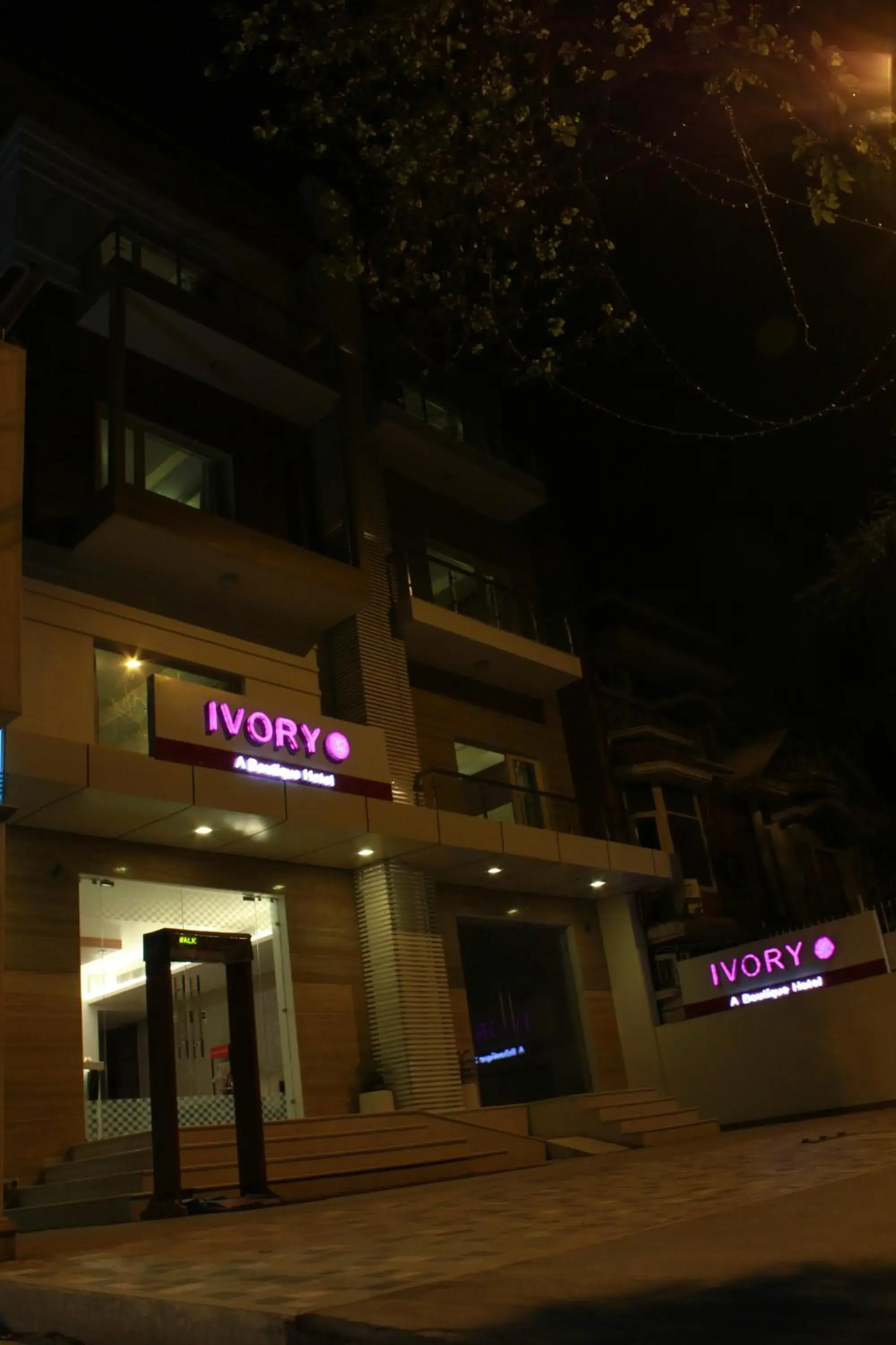 Property Building in Hotel Ivory 32