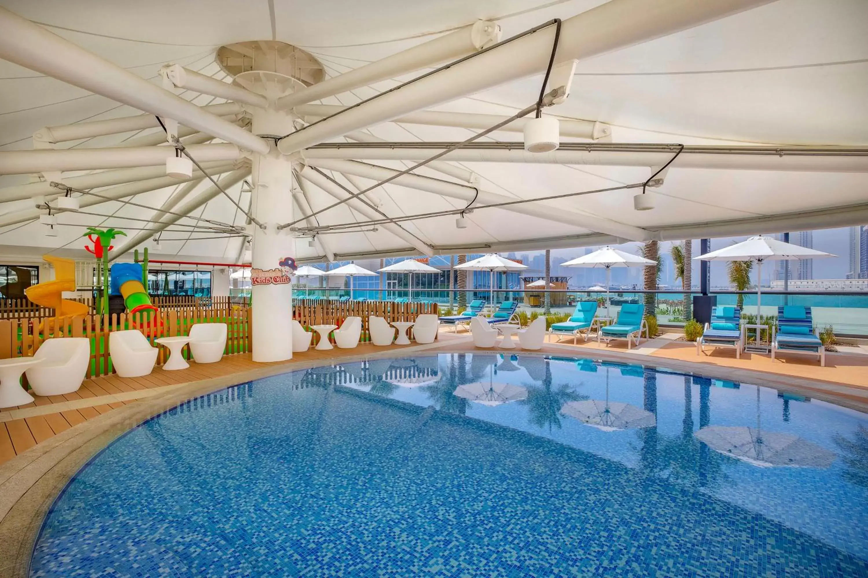 Pool view, Swimming Pool in Hilton Dubai Palm Jumeirah