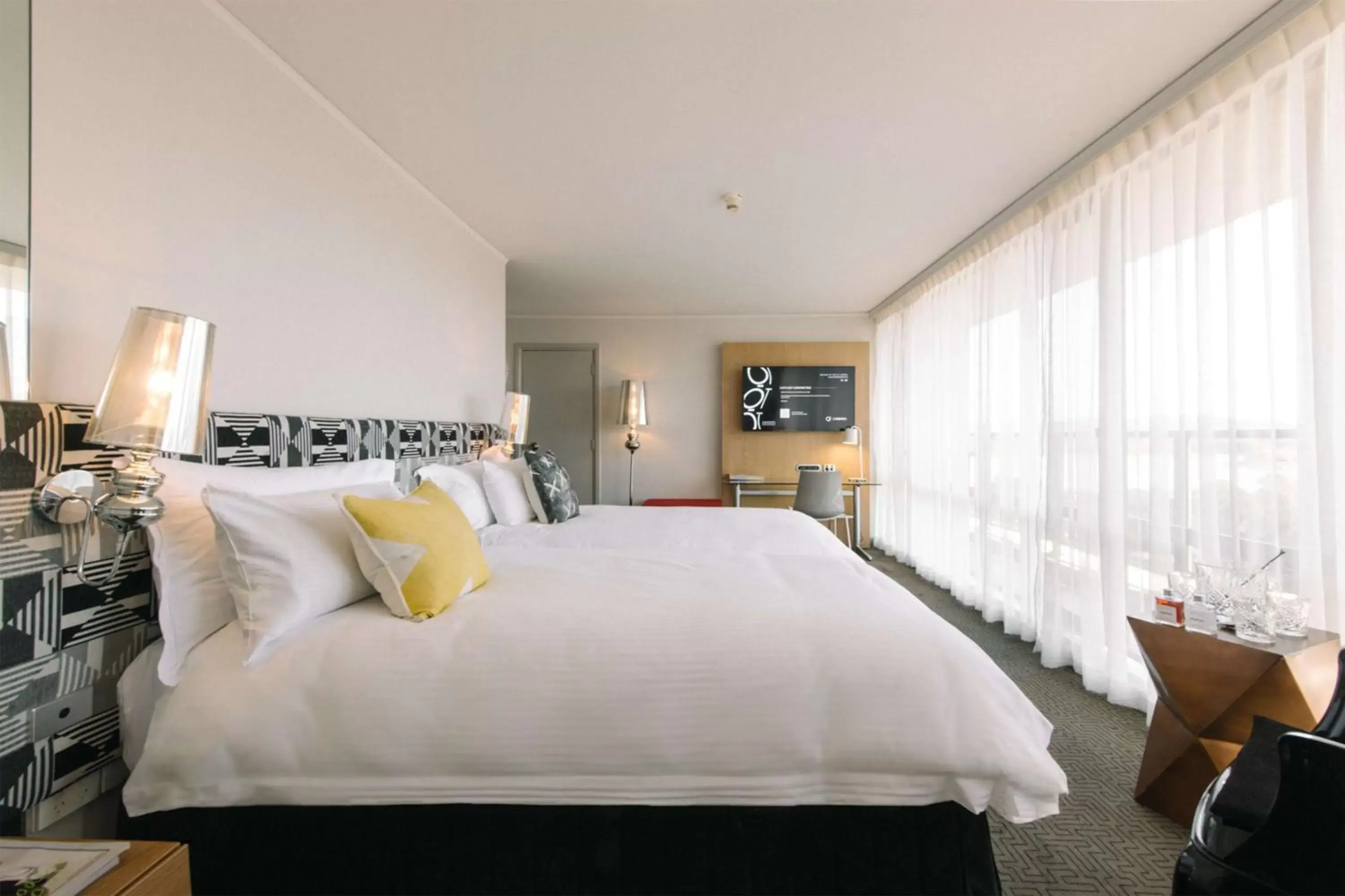 Photo of the whole room, Bed in QT Canberra Photo of the whole room, Bed in QT Canberra