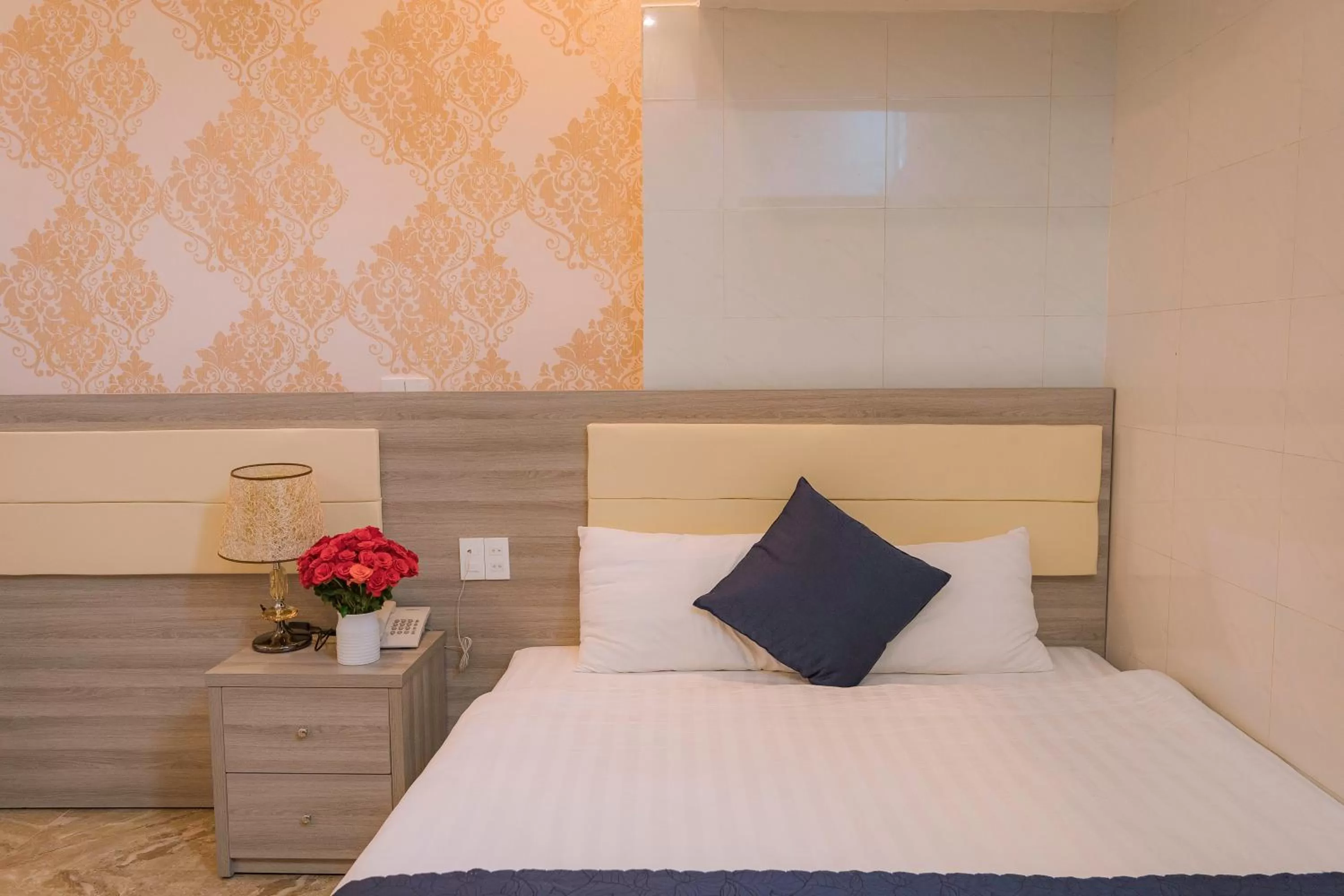 Bed in Khanh Uyen 1 Hotel