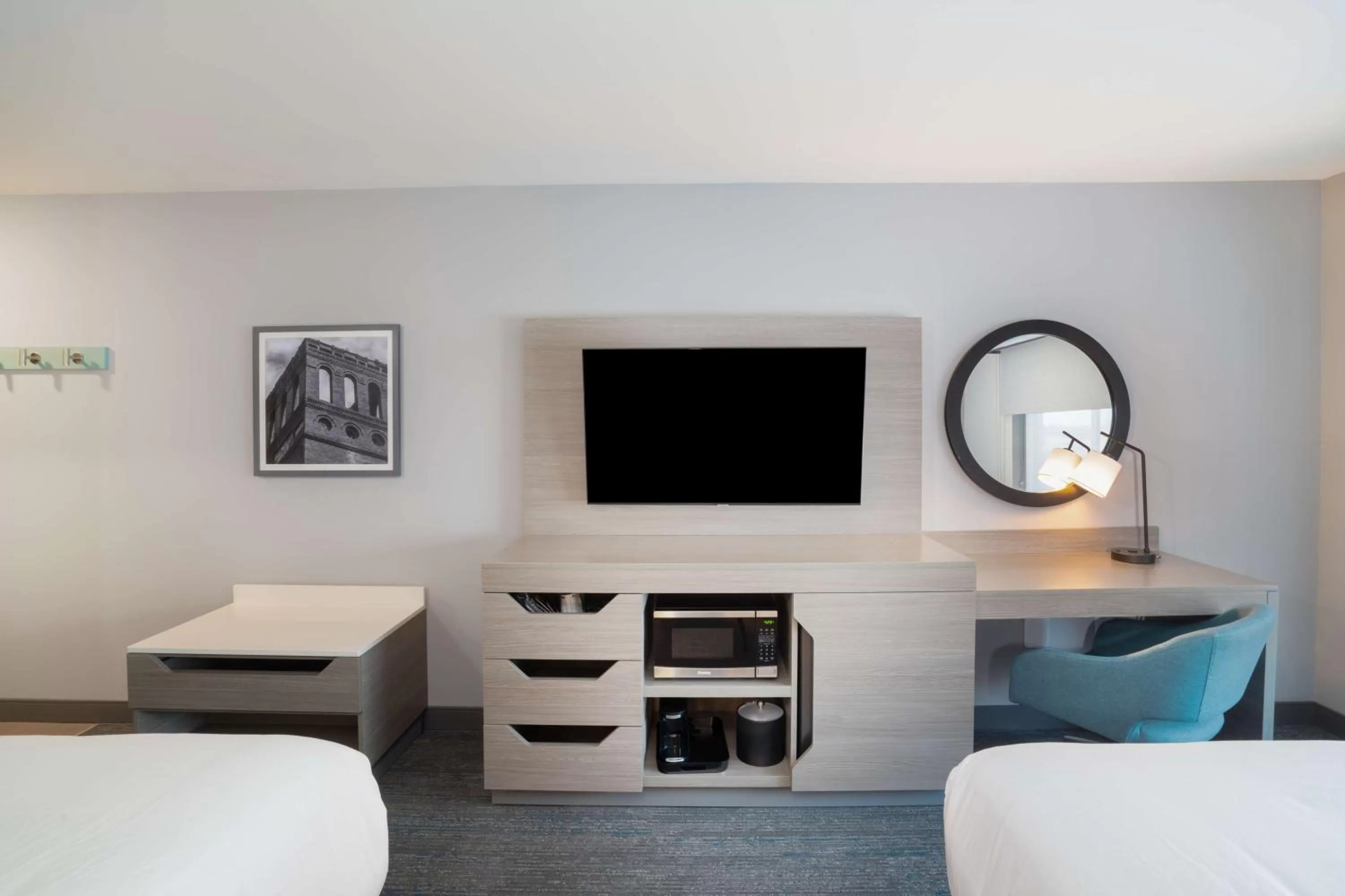 Bedroom, Bed in Hampton Inn Greer Greenville, Sc