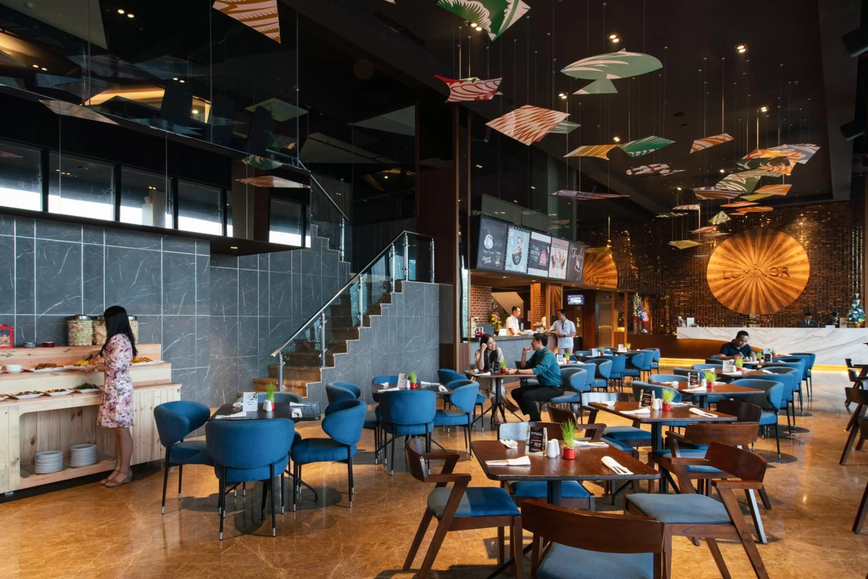 Breakfast in Luminor Hotel Airport Sidoarjo By WH , Best Choice and Strategic Location with a Rooftop area in Town