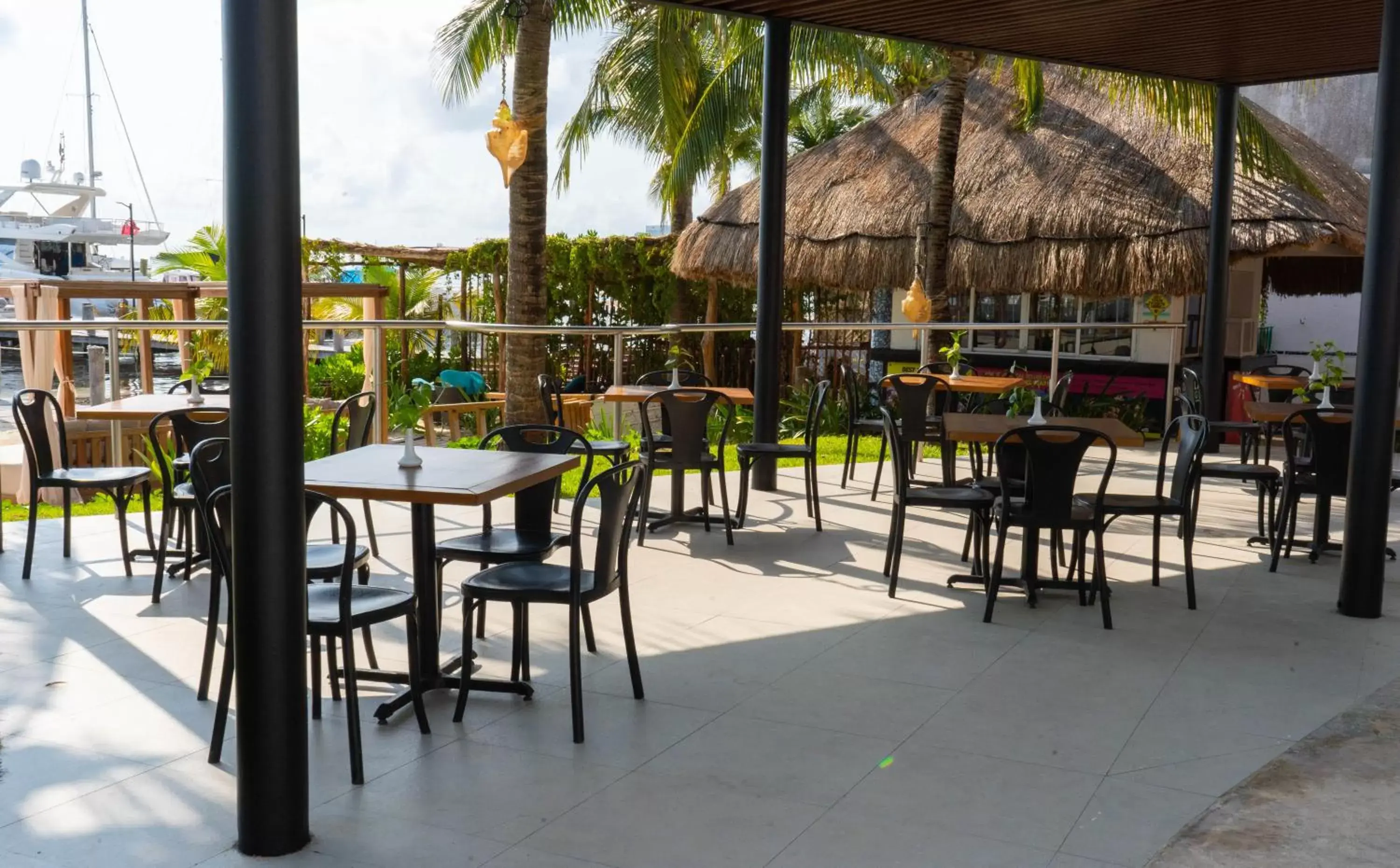 Restaurant/Places to Eat in Cancun Bay Resort - All Inclusive