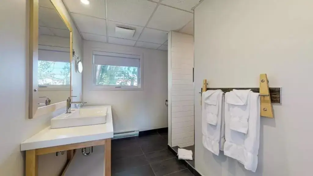 Bathroom in Manoir Belle Plage