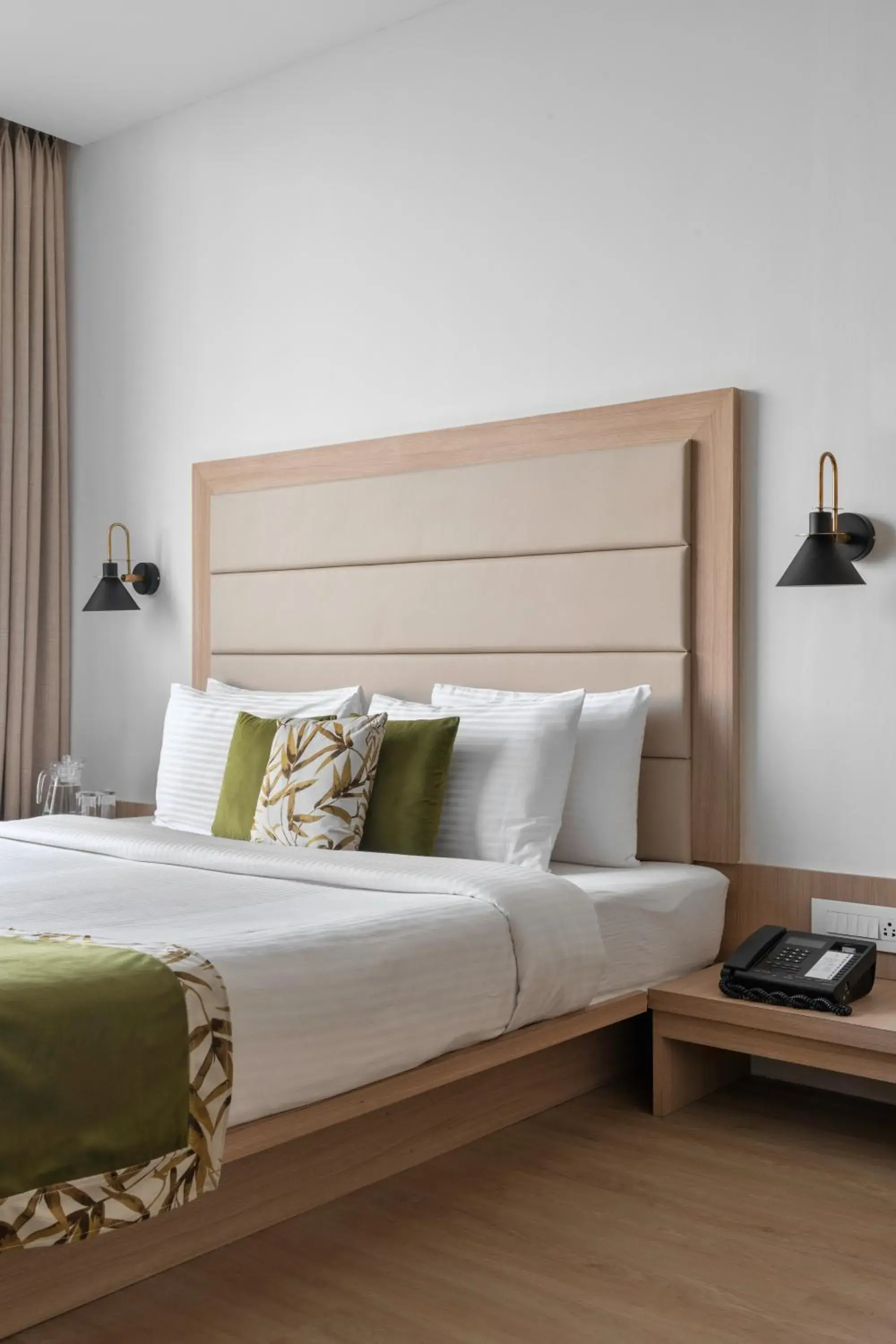 Bed in Lemon Tree Hotel, Vadodara Bed in Lemon Tree Hotel, Vadodara