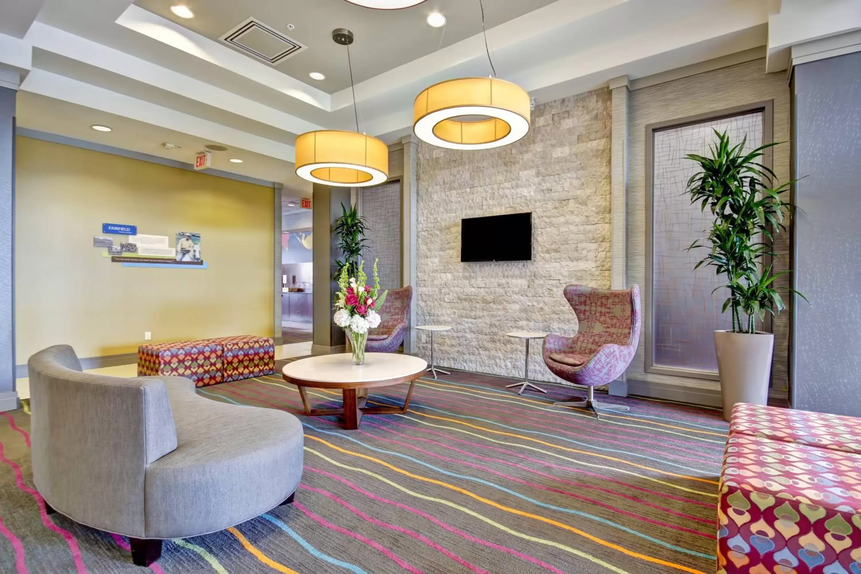 Lobby or reception, Seating Area in Fairfield Inn & Suites by Marriott Guelph