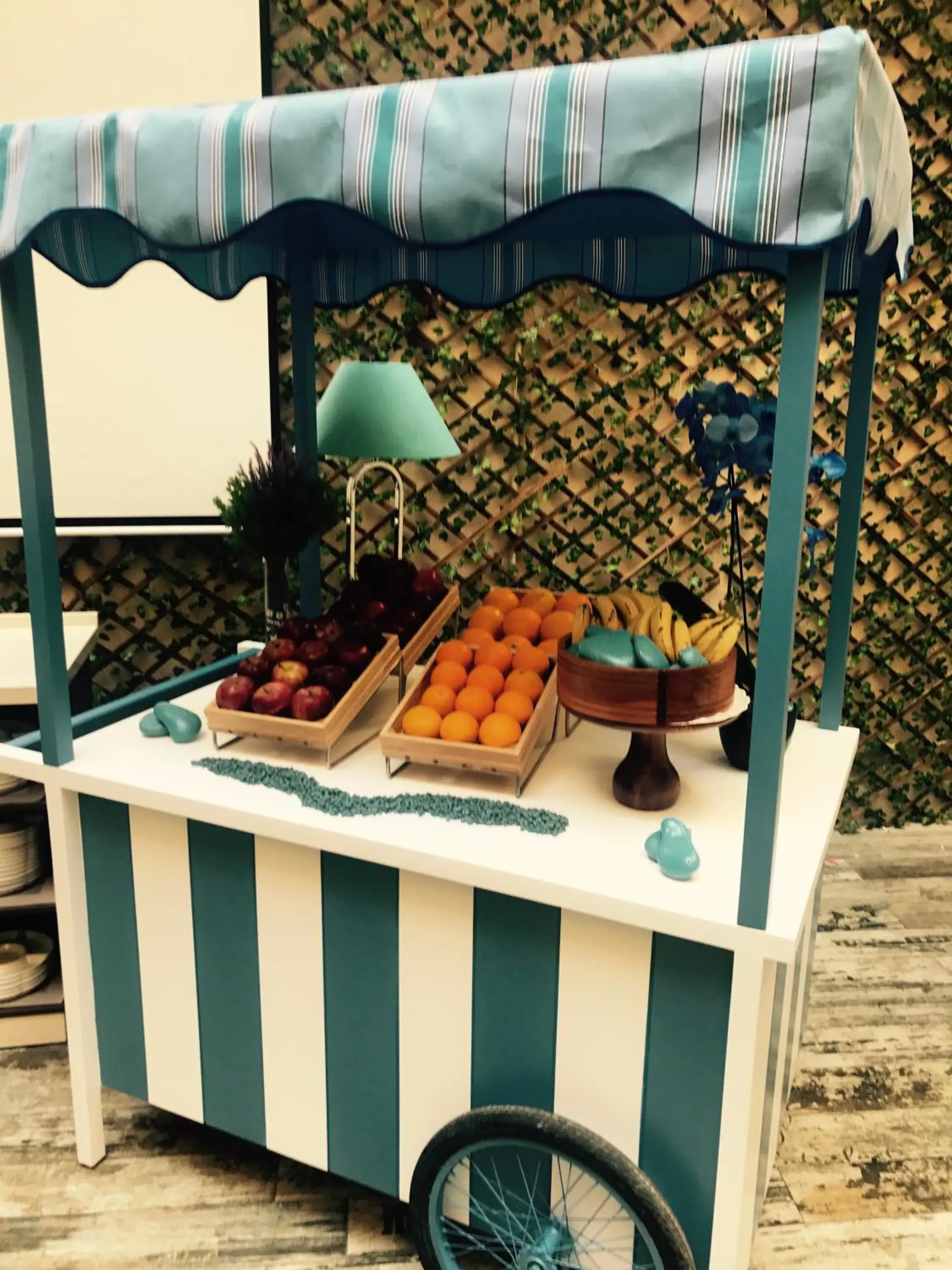 Restaurant/places to eat in Gems Hotel Restaurant/places to eat in Gems Hotel