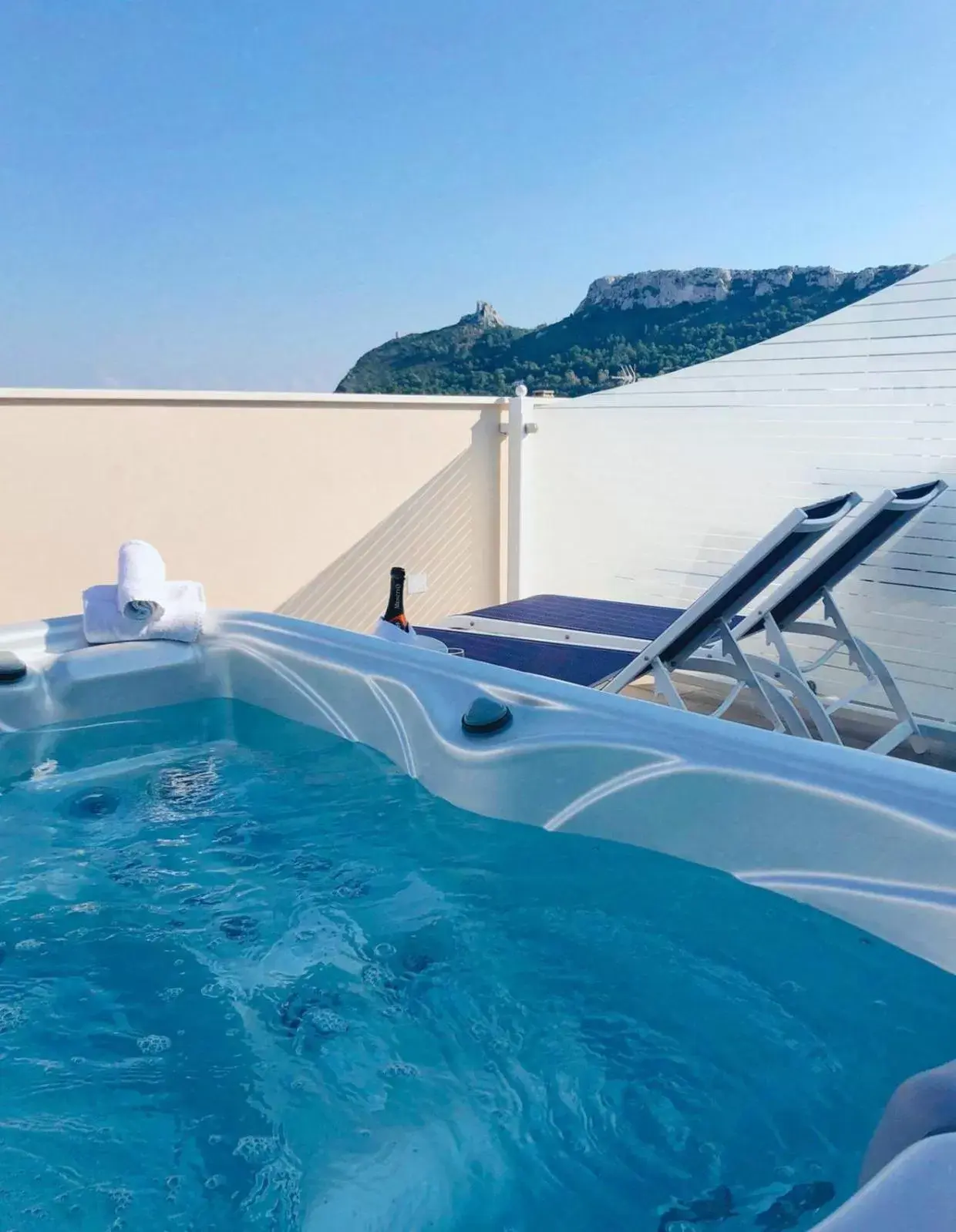 Balcony/Terrace, Swimming Pool in Hotel Nautilus