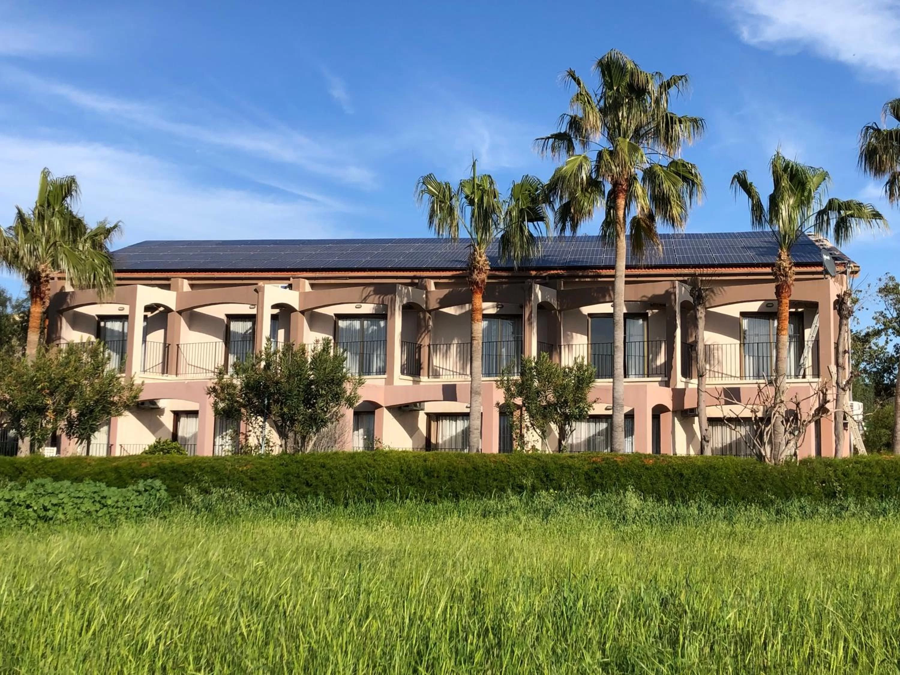 Property building in High Life