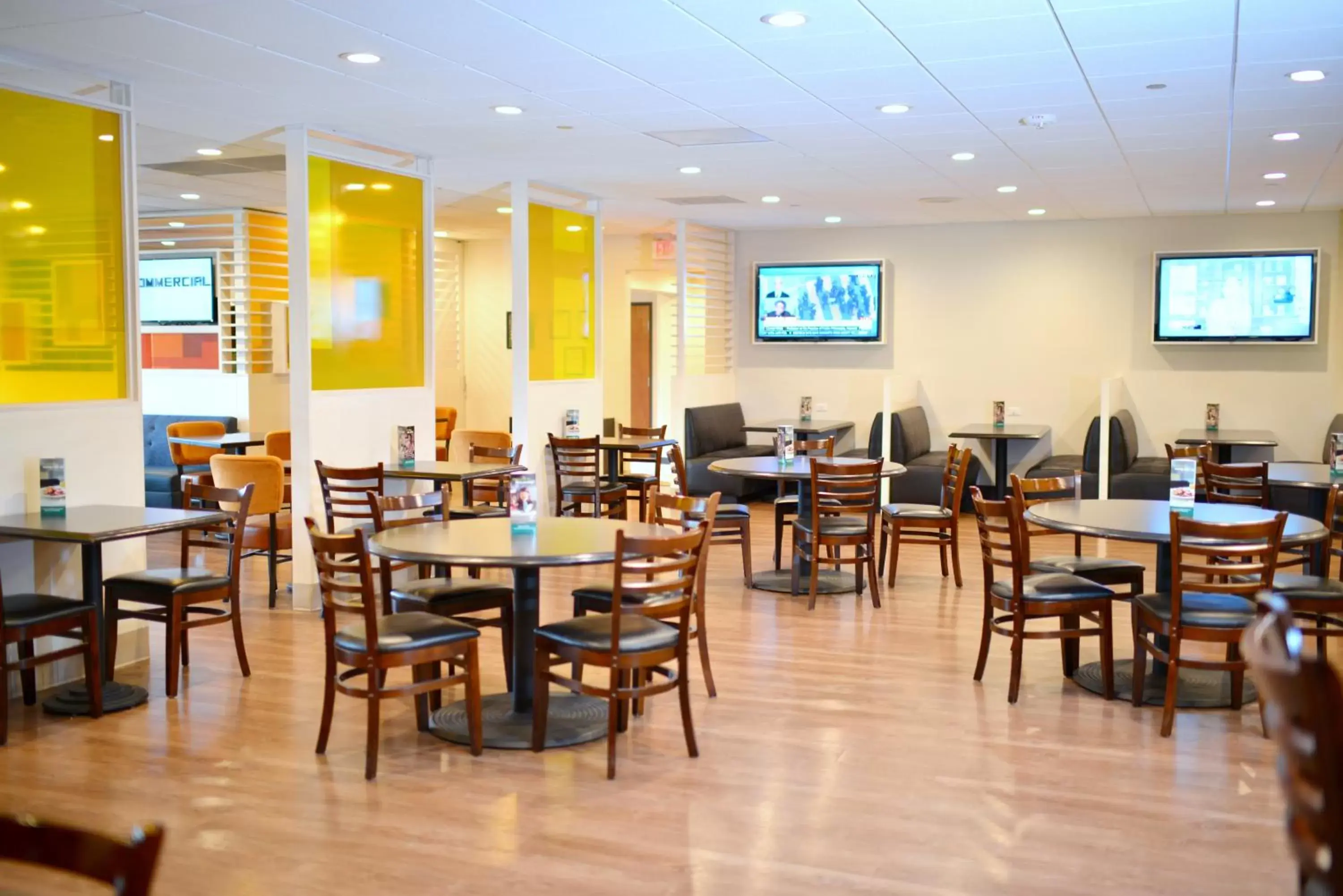 Restaurant/Places to Eat in Holiday Inn Portland South/Wilsonville, an IHG Hotel