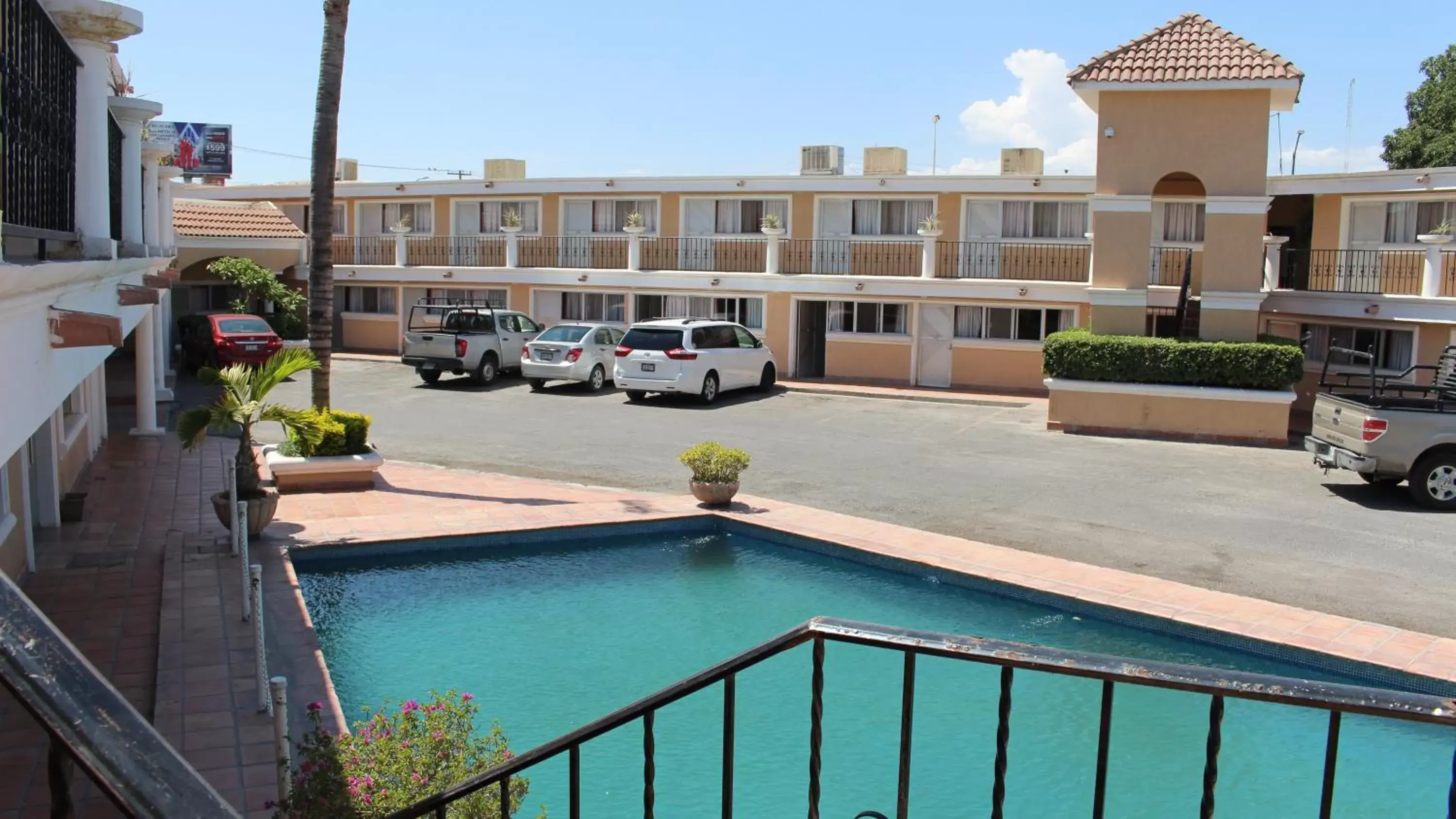 Property building, Pool View in Hotel La Villa