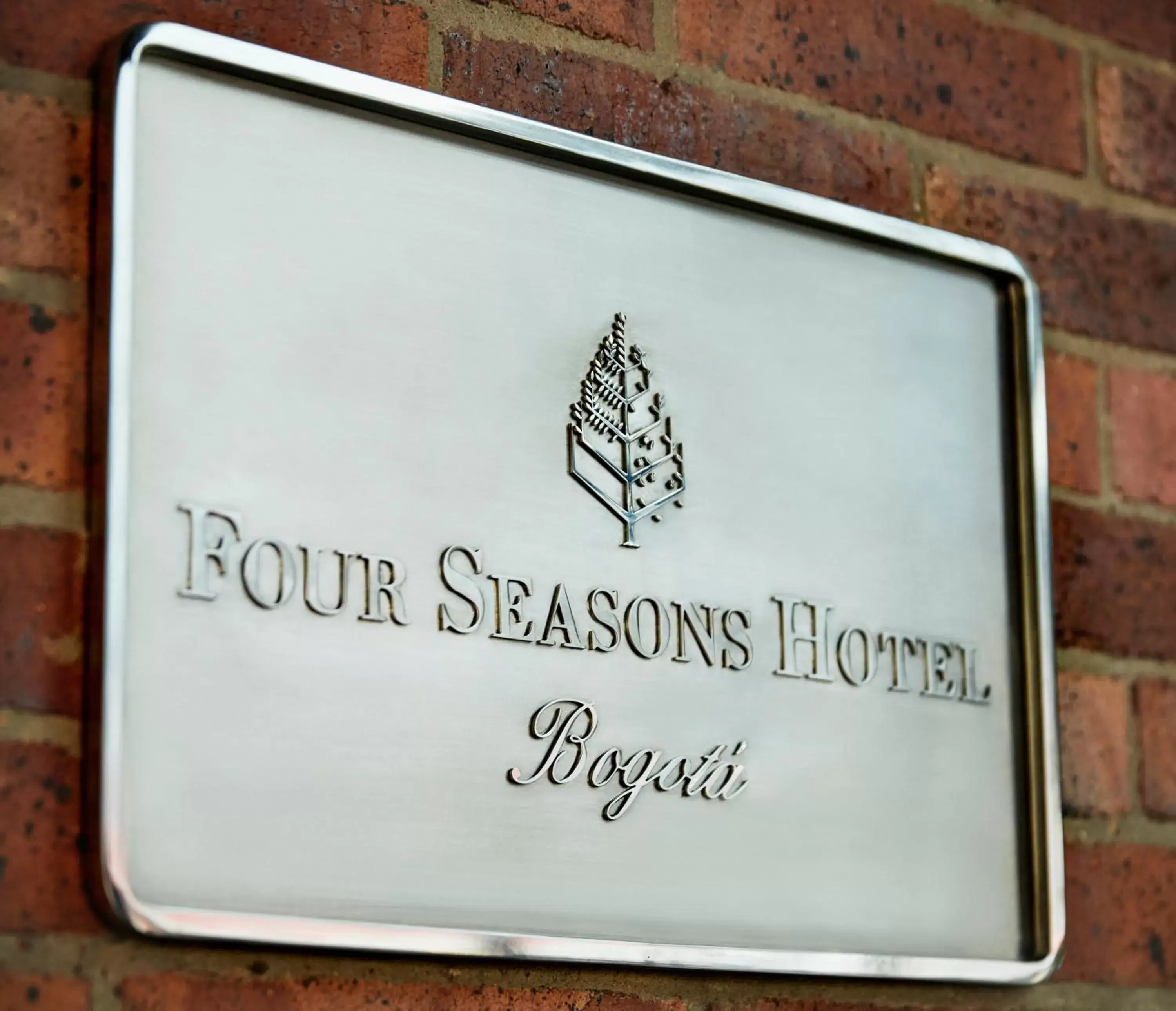 Logo/Certificate/Sign, Logo/Certificate/Sign/Award in Four Seasons Hotel Bogota