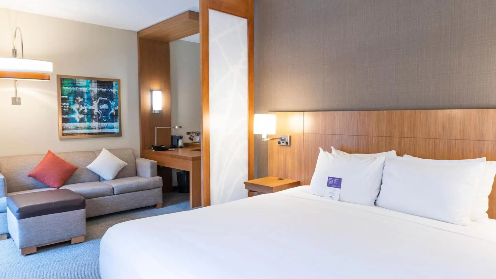 Bedroom in Hyatt Place Buffalo / Amherst, NY