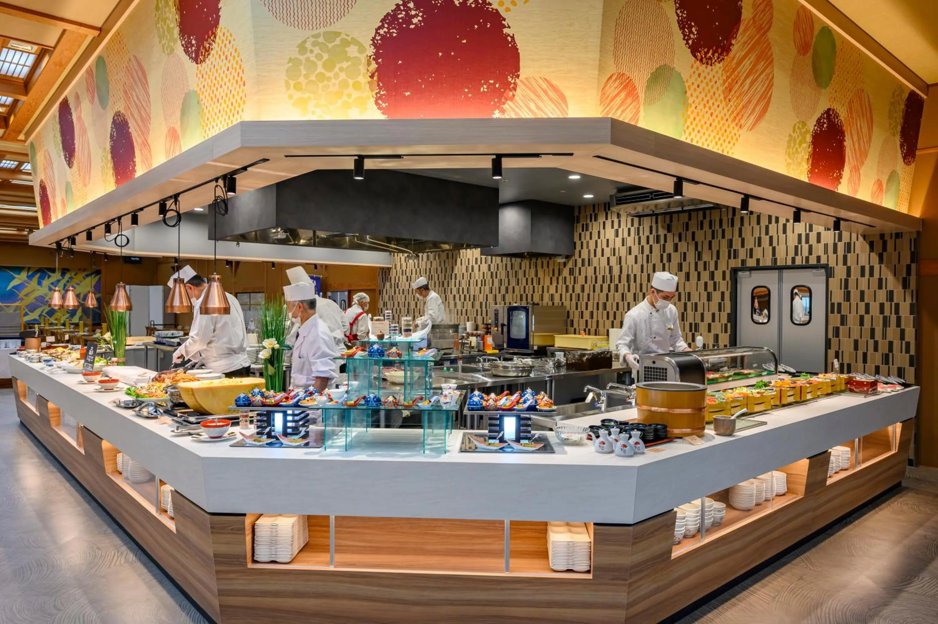 Food and drinks in Senkeien Tsukioka Hotel