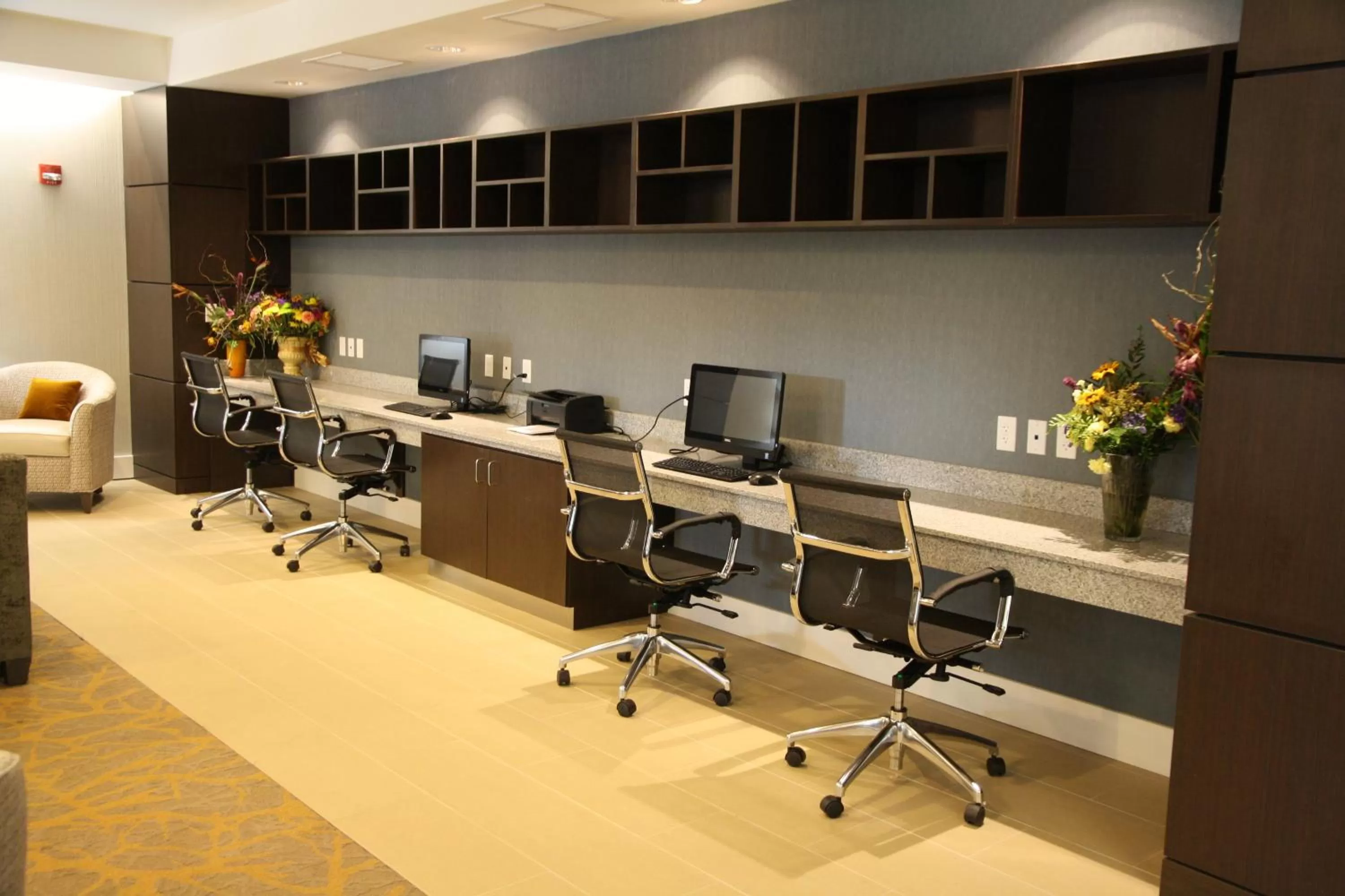 Lobby or reception in Wingate by Wyndham Niagara Falls